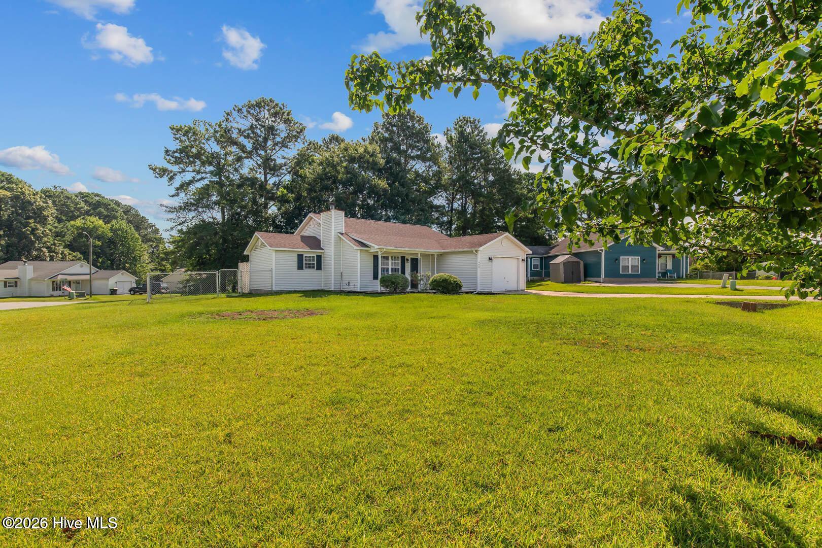 408 Bluegrass Circle Property Photo 2