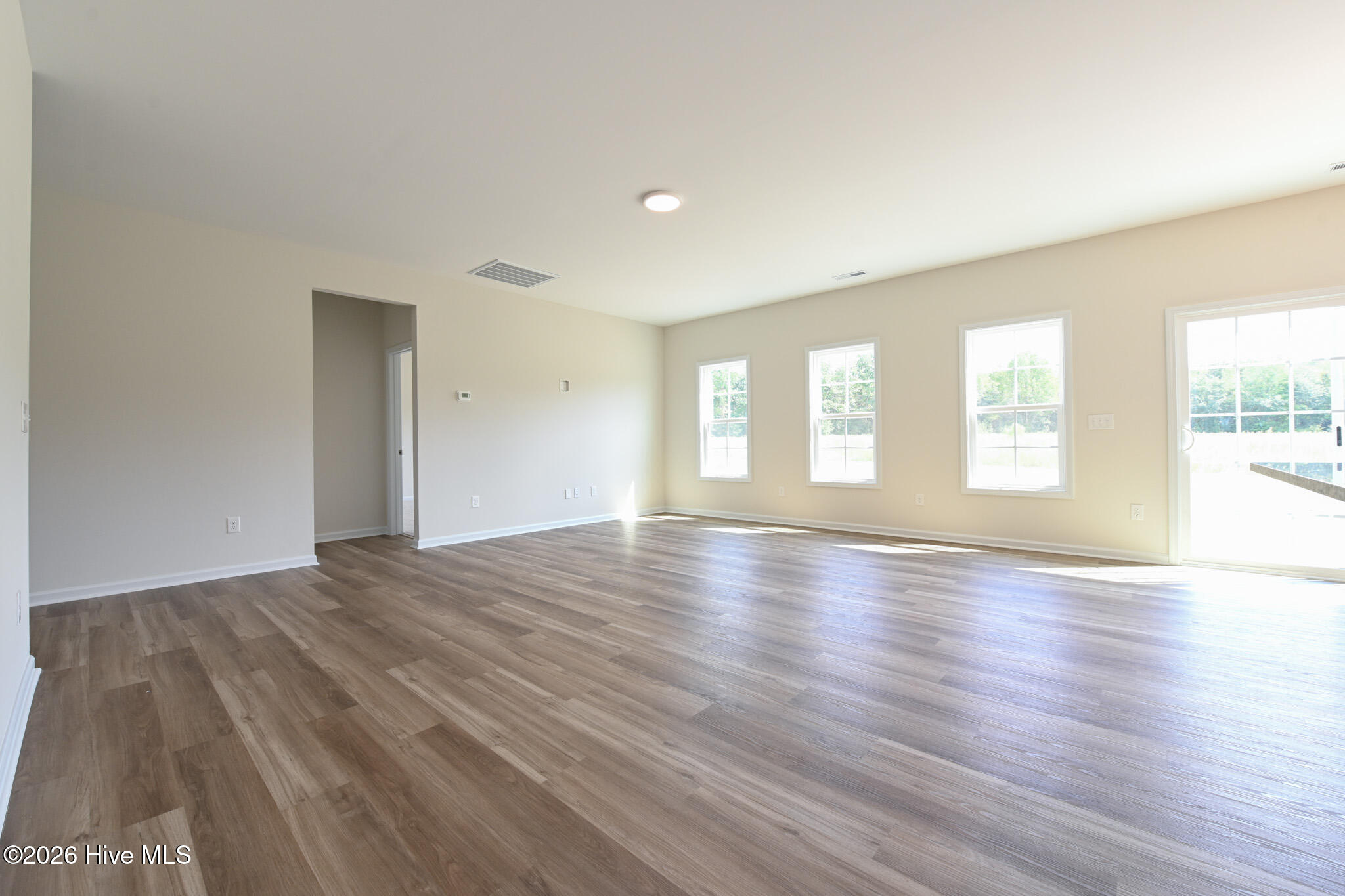 218 Hill Valley Drive (lot 87) Property Photo 6