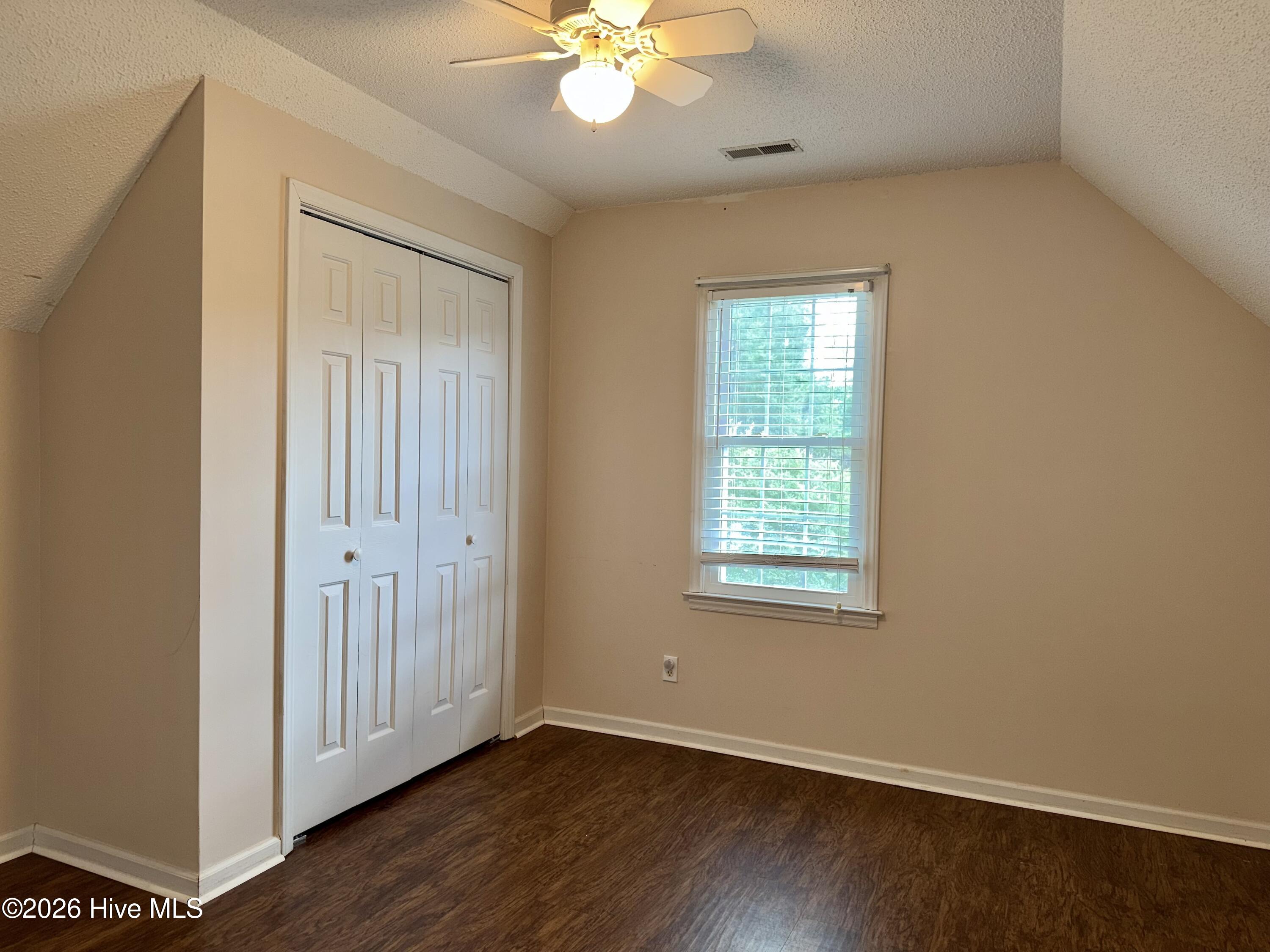 126 Edgewater Road Property Photo 16