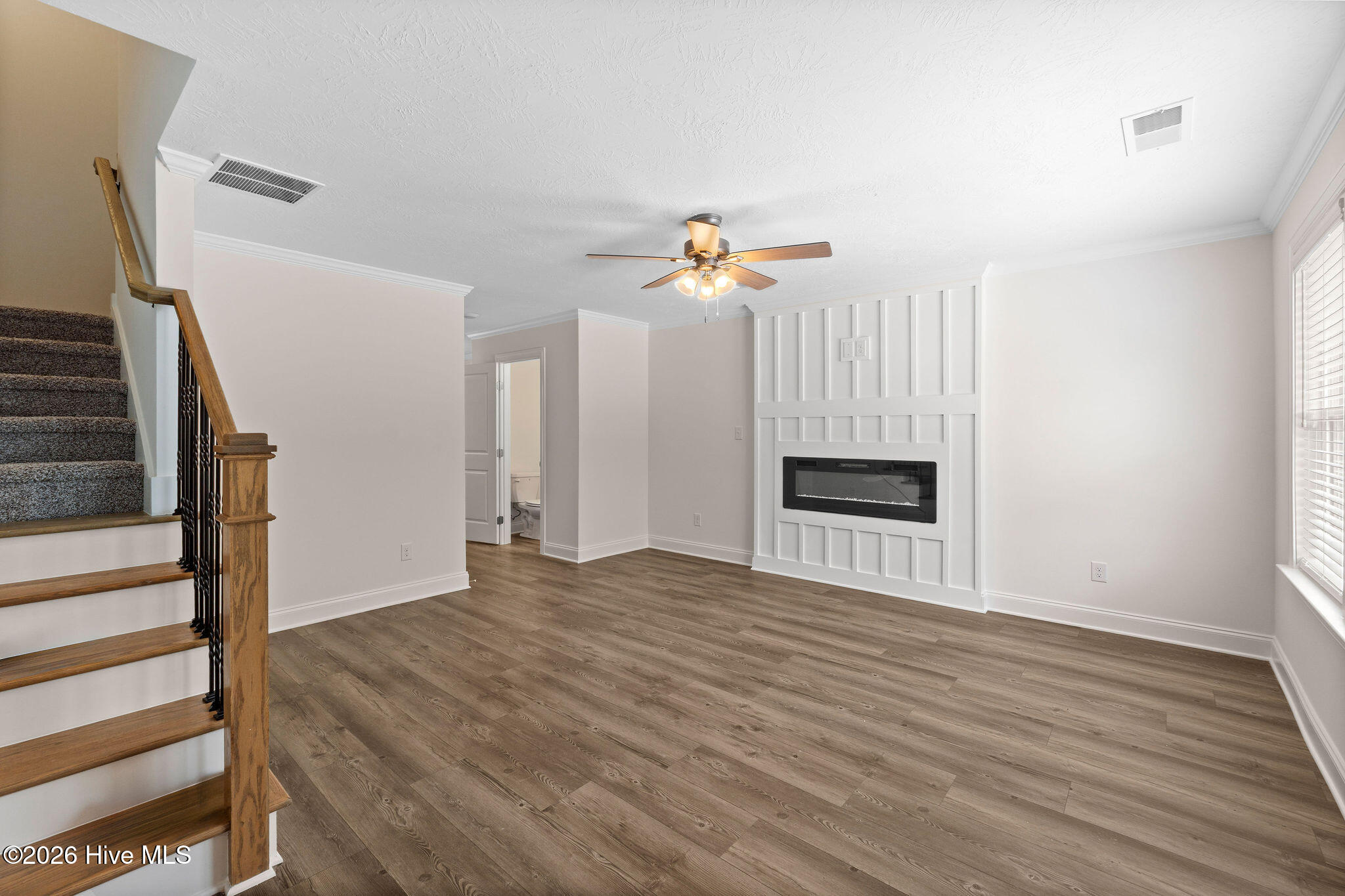 183 Village Run Property Photo 3