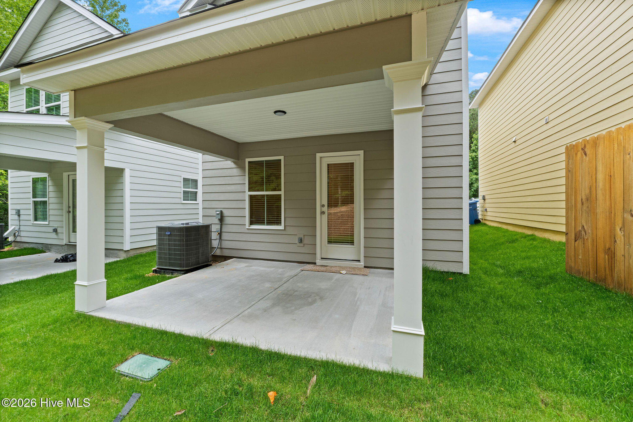 183 Village Run Property Photo 18