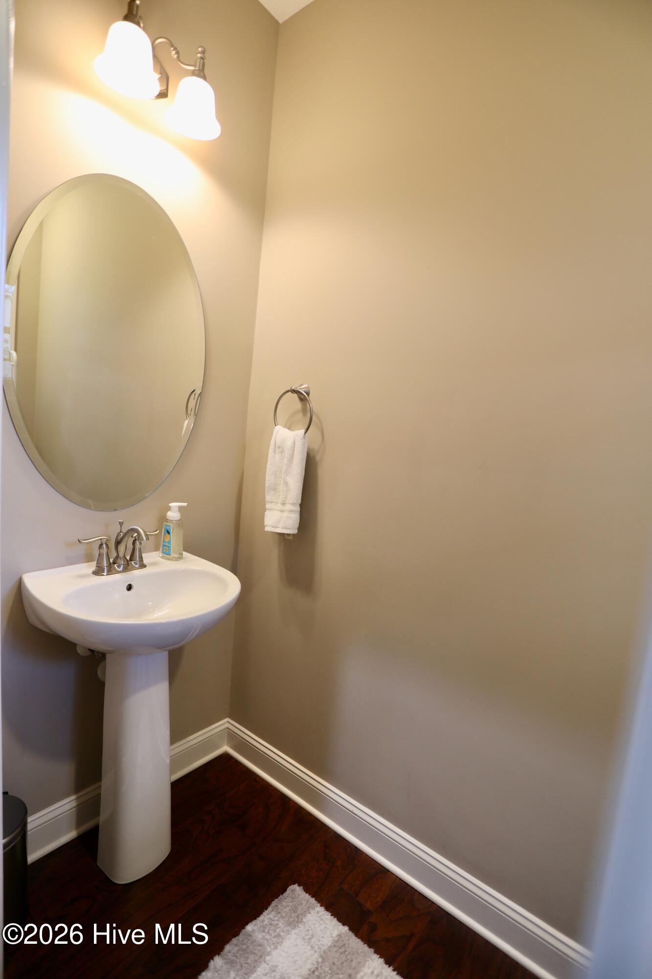195 Pinebranch Court Property Photo 6