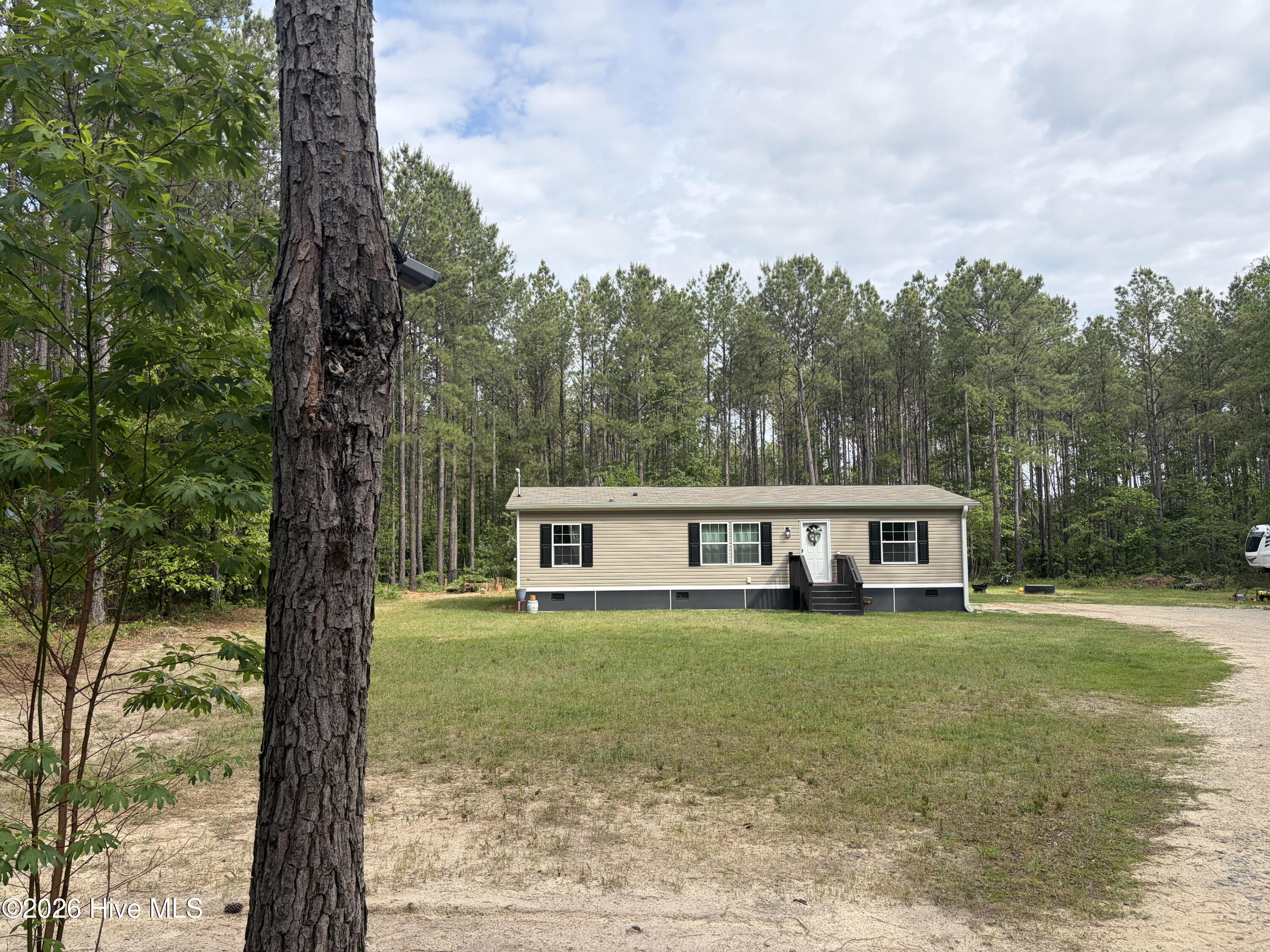 645 Bent Knee Road Property Photo 1