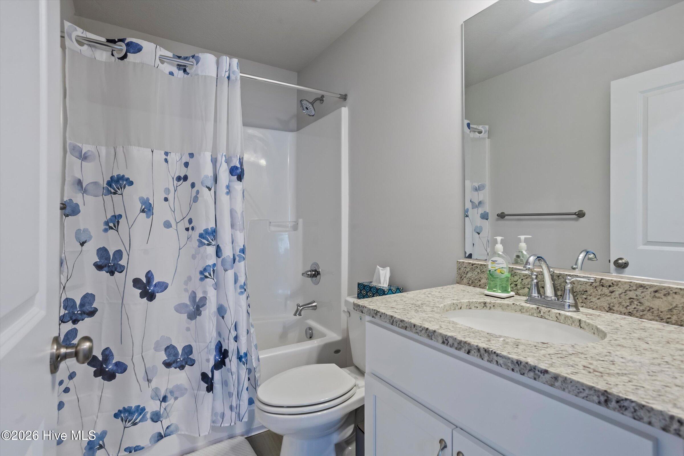 629 Hampton Drive 3c Property Photo 38