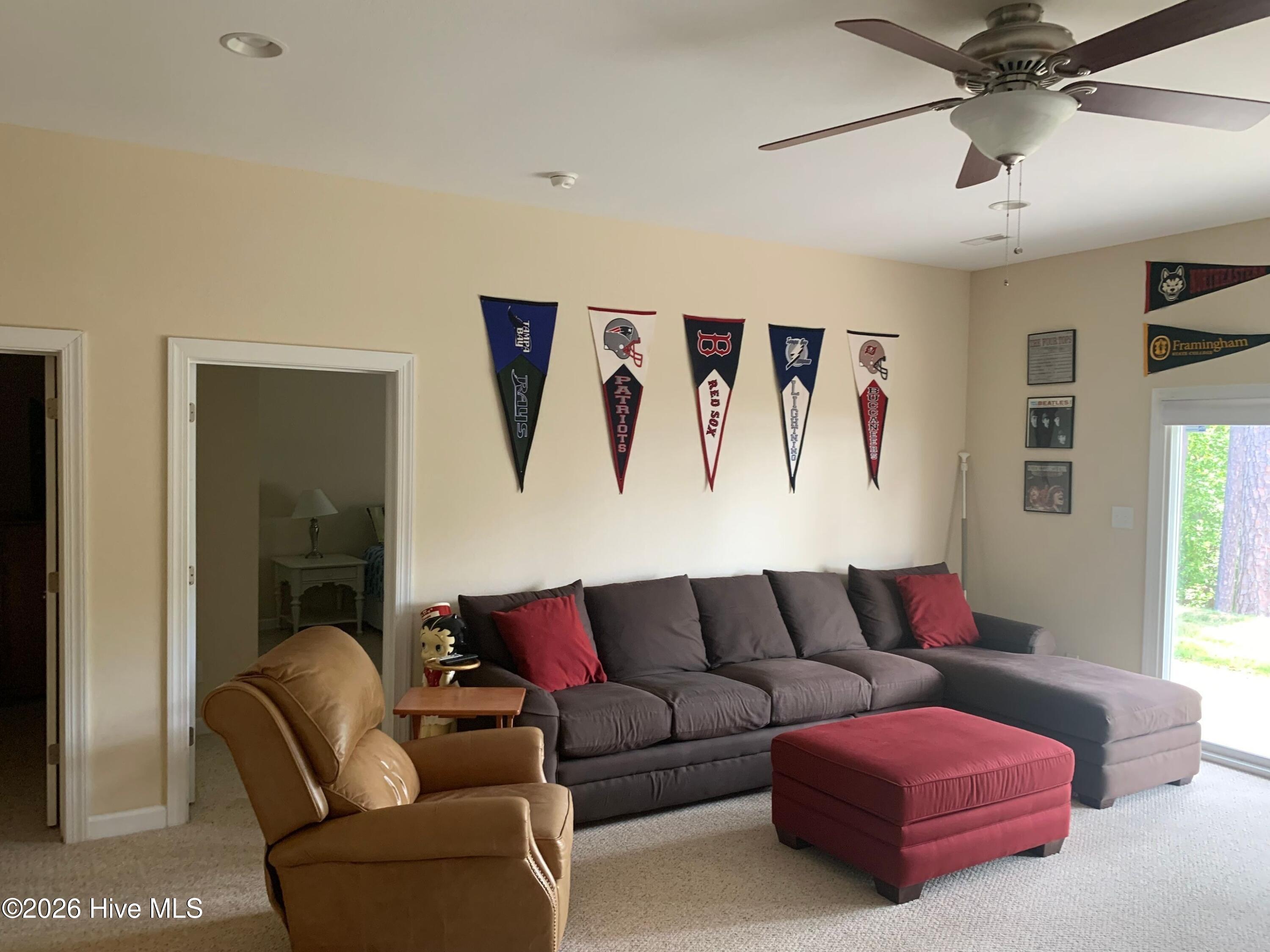 156 Sandy Cove Drive # 83 Property Photo 19