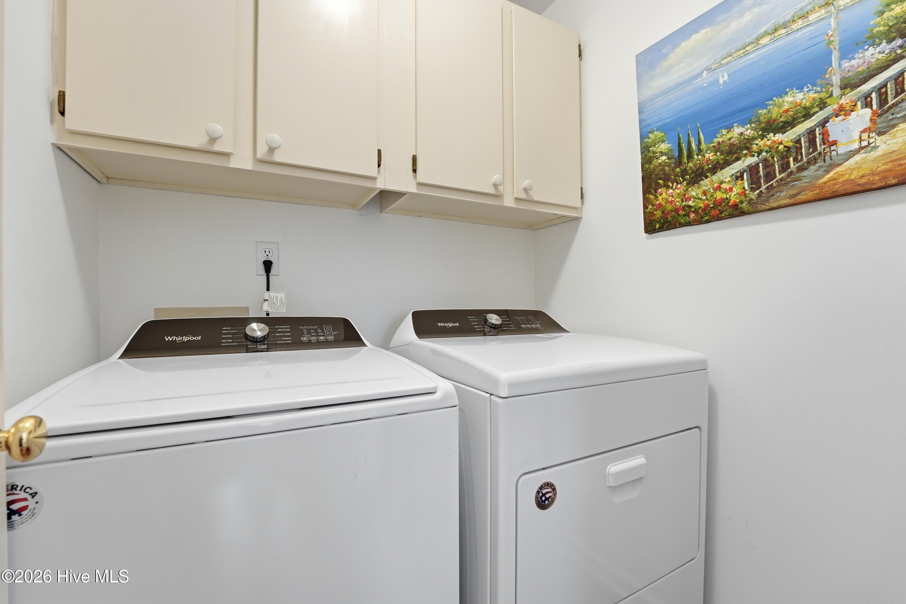 17 Shadow Lane Property Photo 25