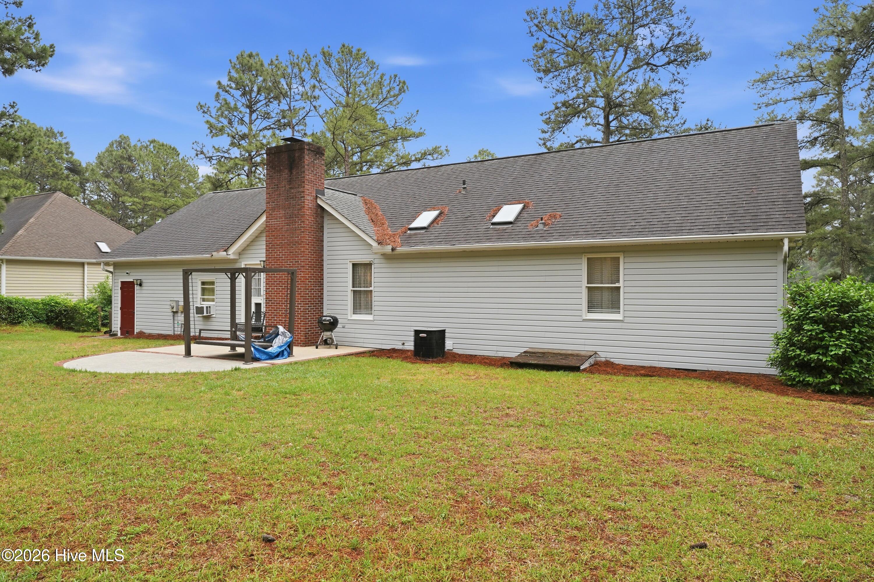 17 Shadow Lane Property Photo 28