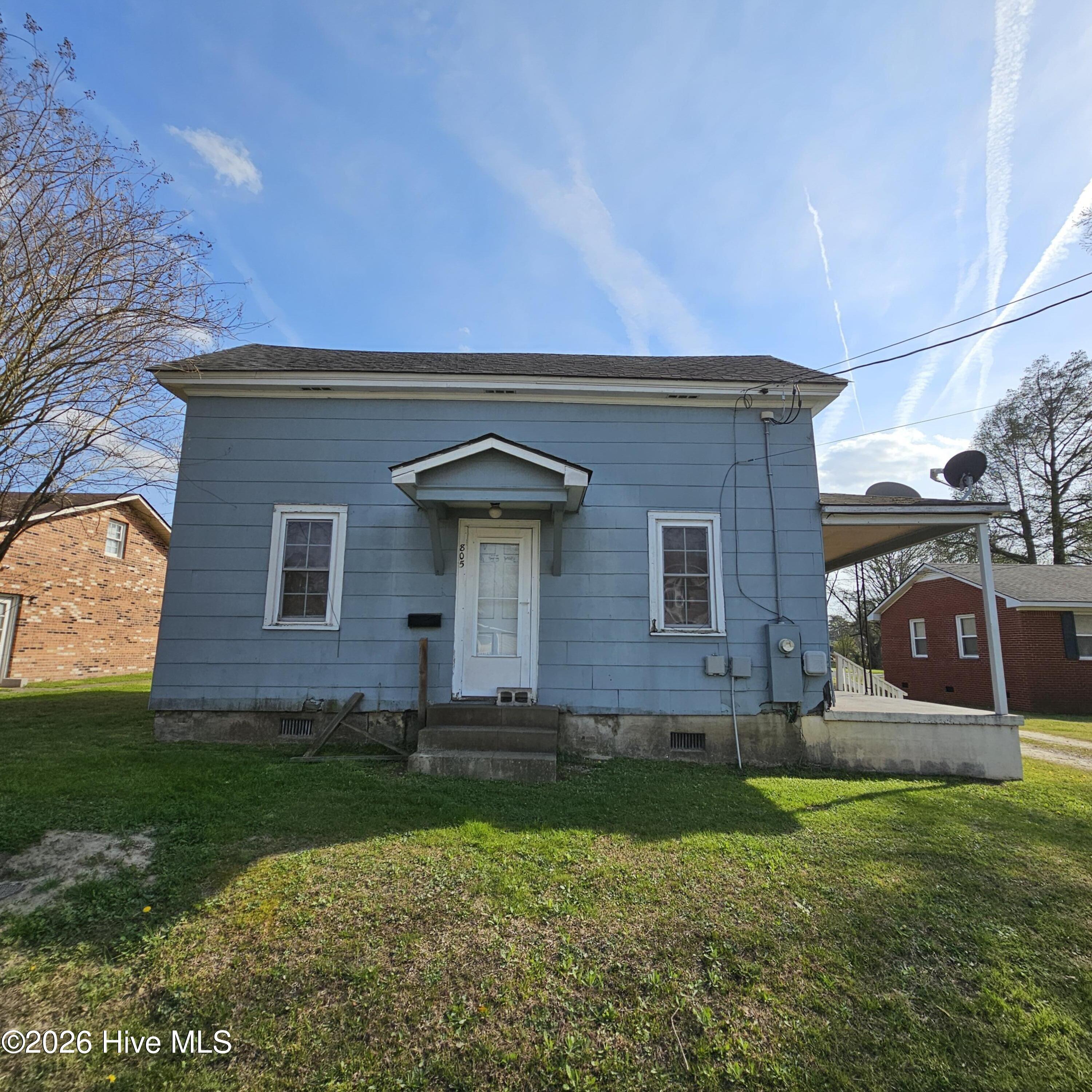 805 Park Street Property Photo 1