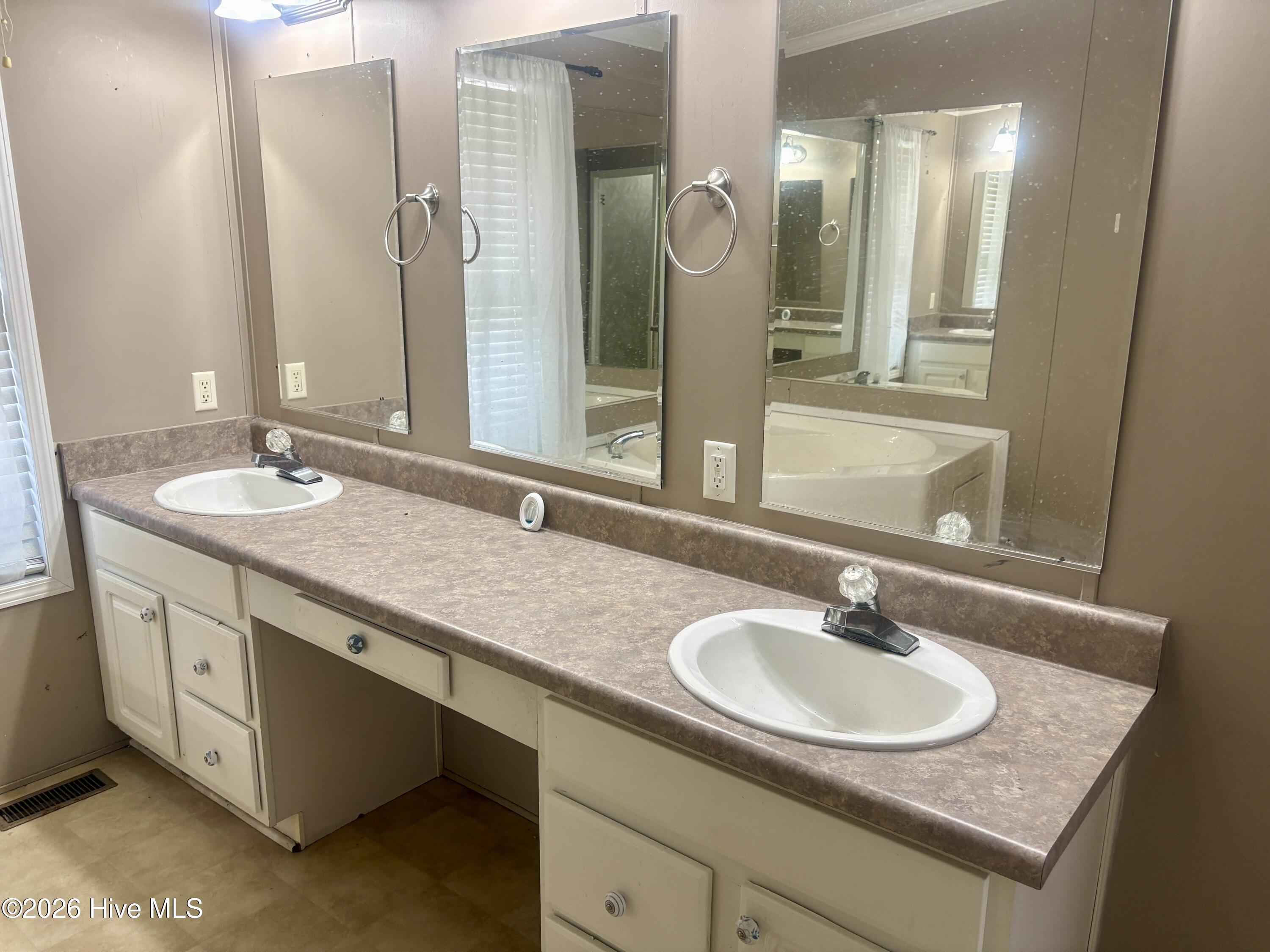 114 Powhatan Trail Property Photo 10