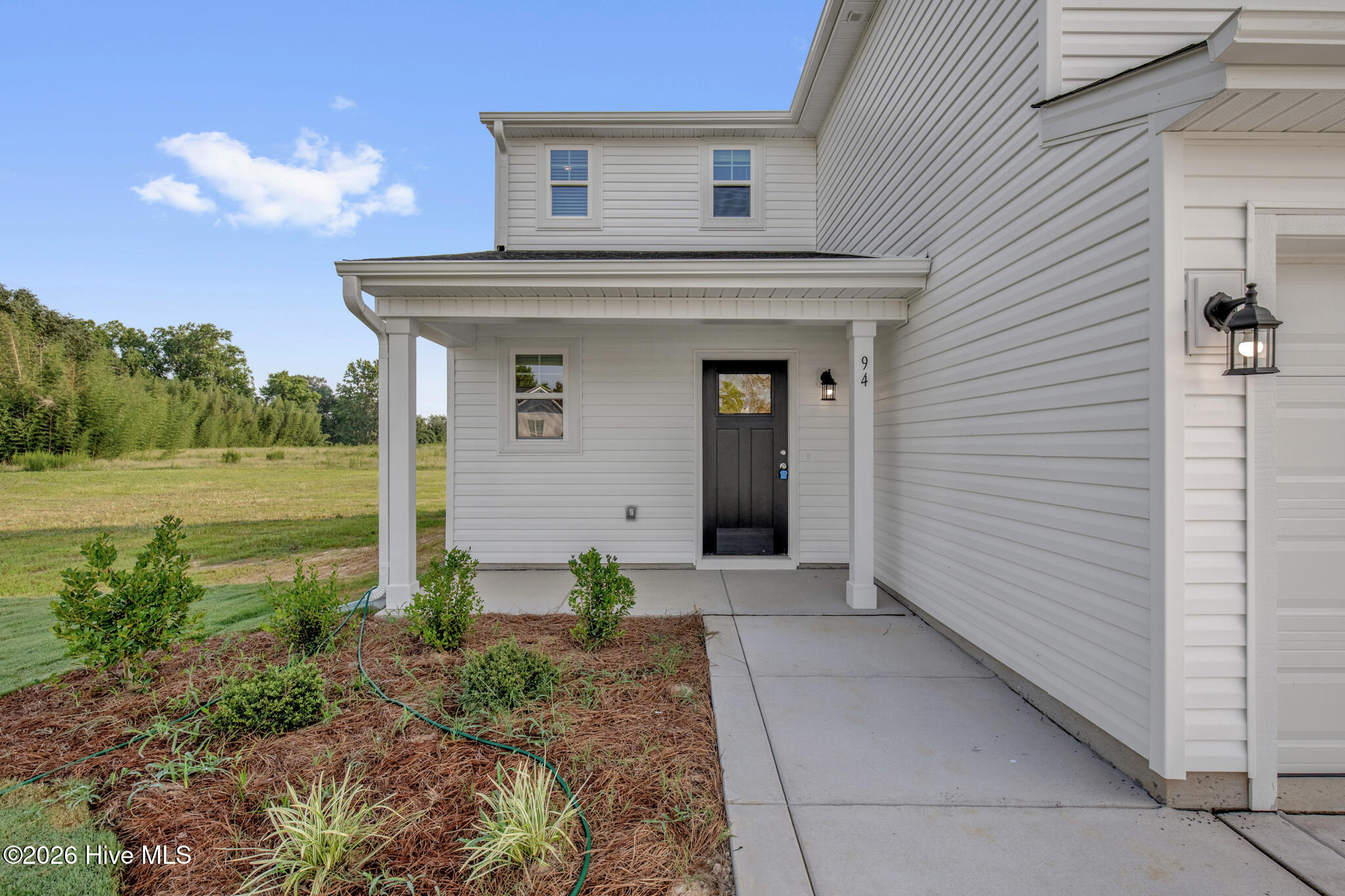 94 Coachman Lane Property Photo 6