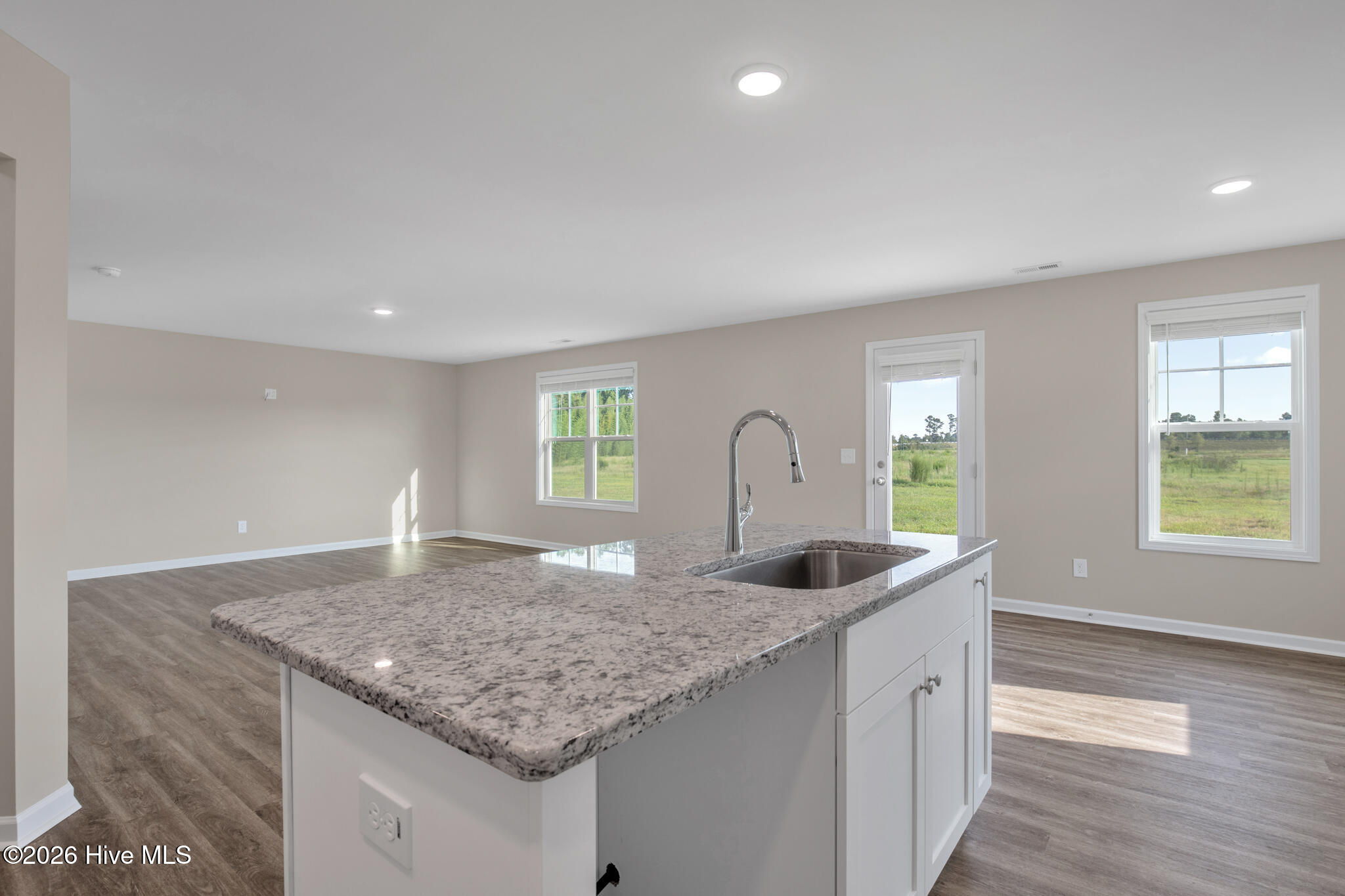 94 Coachman Lane Property Photo 18