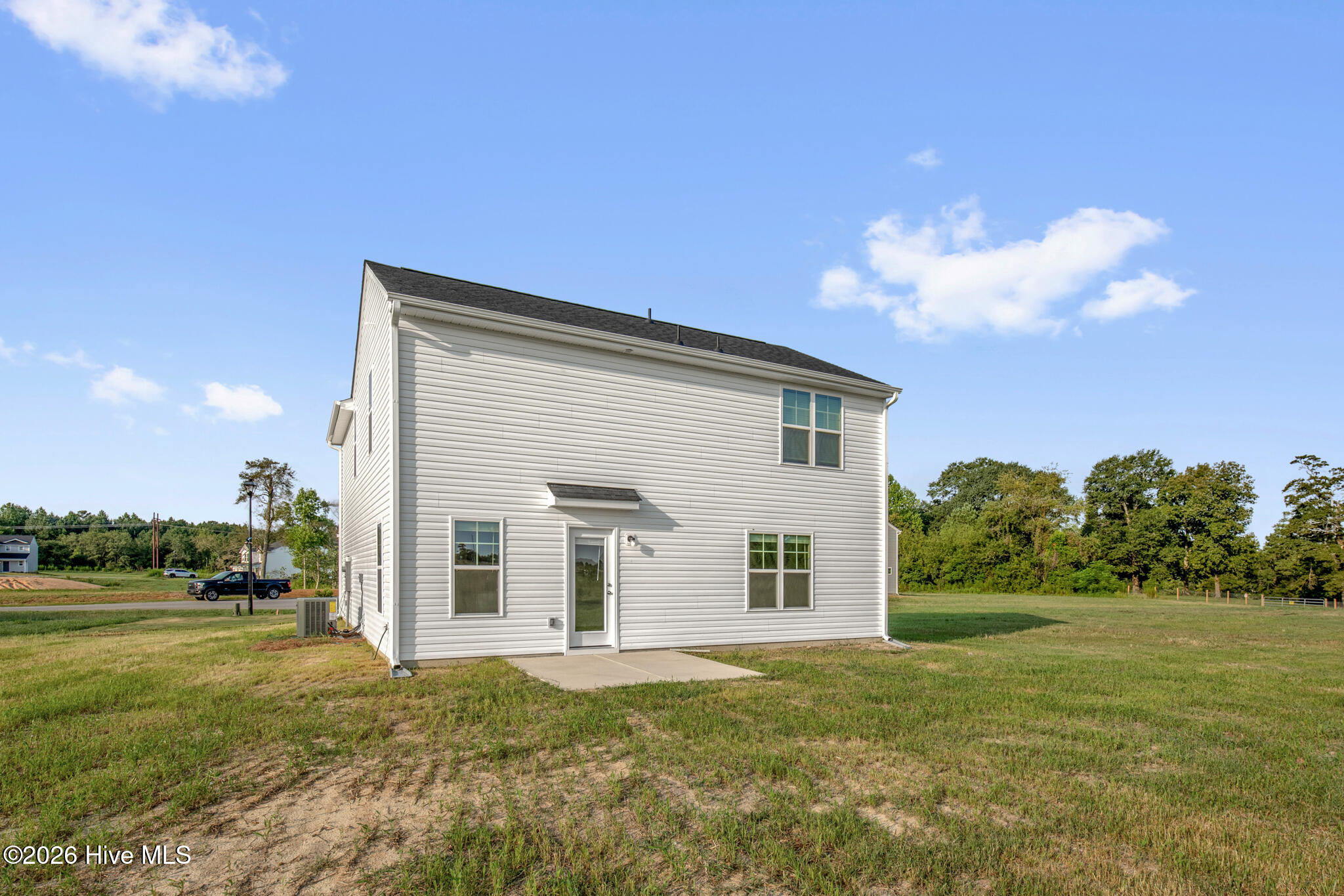 94 Coachman Lane Property Photo 41