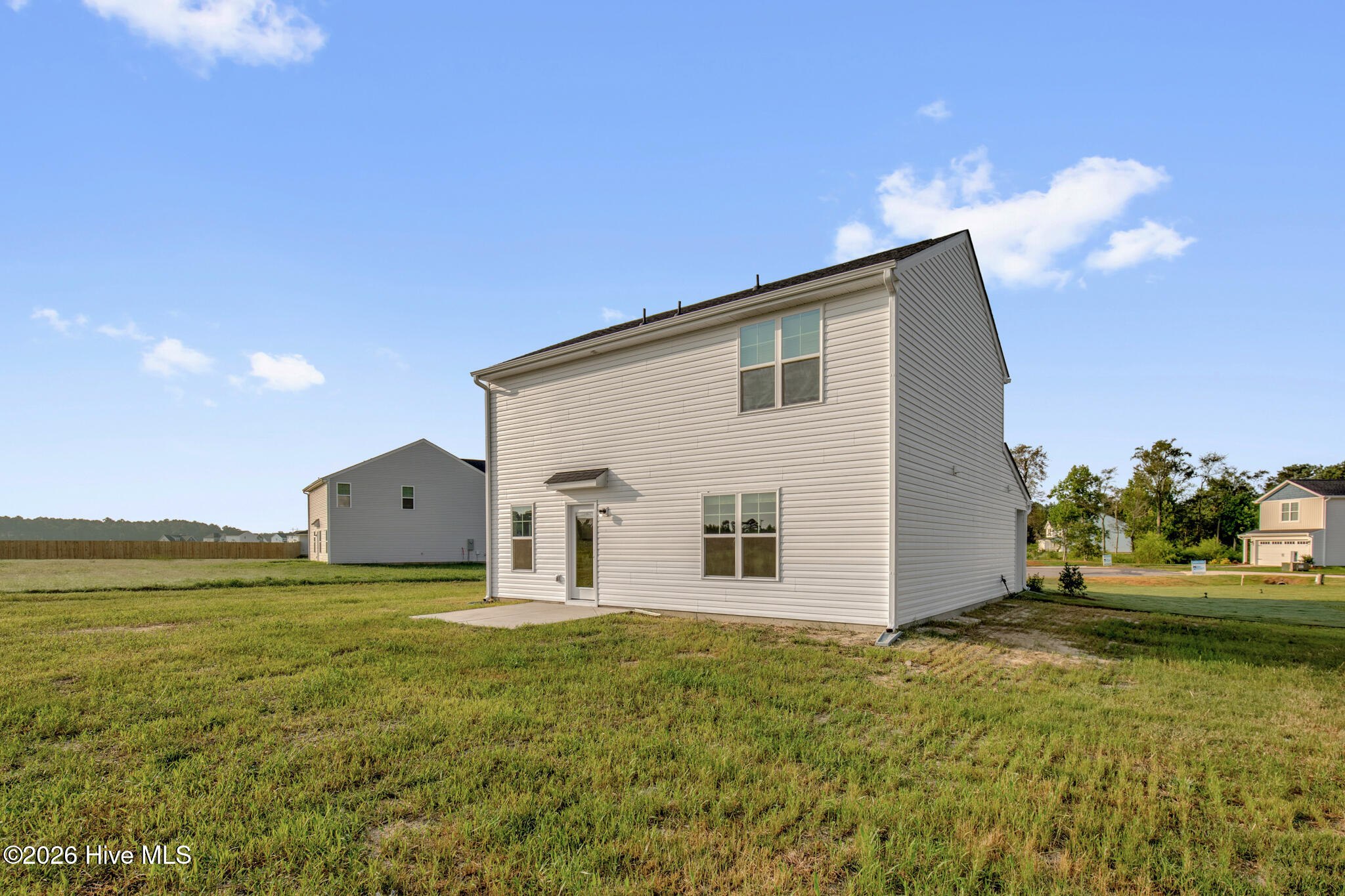 94 Coachman Lane Property Photo 42