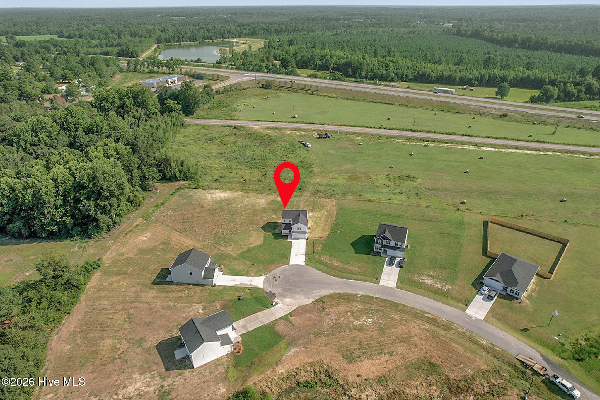 94 Coachman Lane Property Photo 48