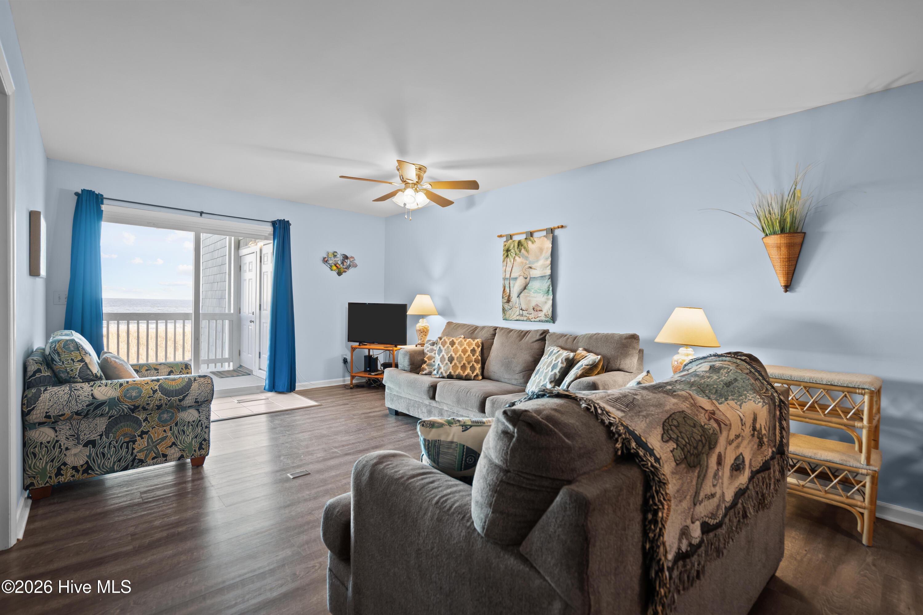 1308 Carolina Beach Avenue N Apt 2c Property Photo 11