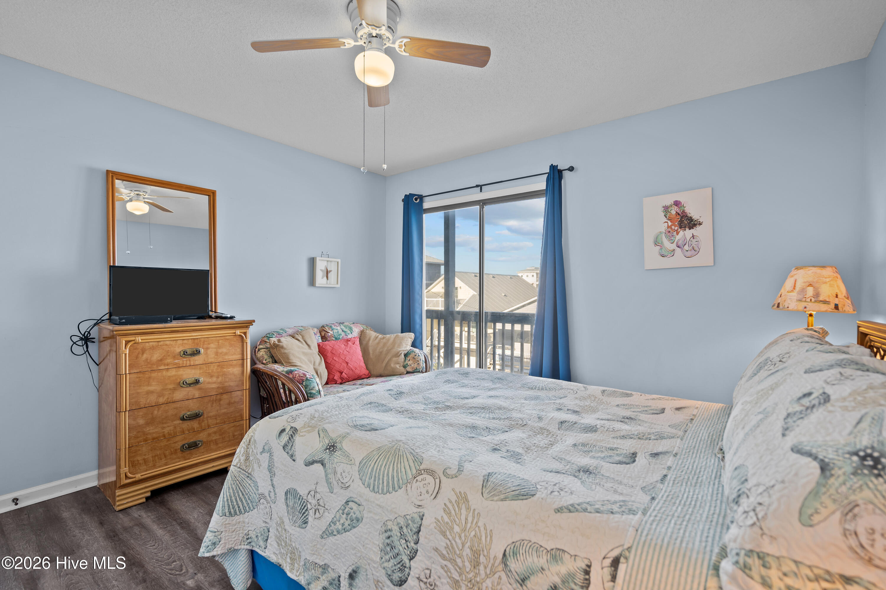 1308 Carolina Beach Avenue N Apt 2c Property Photo 15