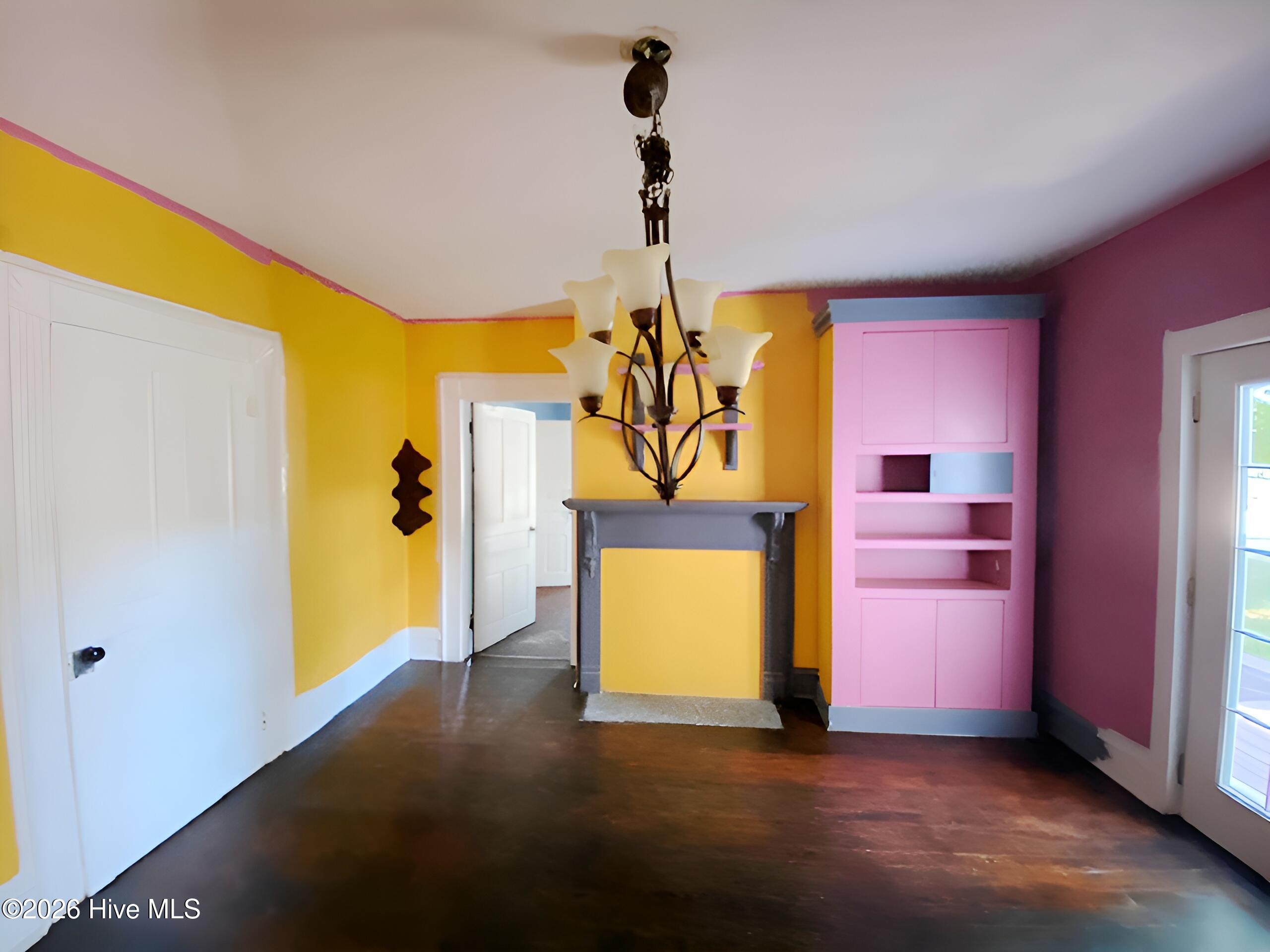 301 S Wilson Street Property Photo 33