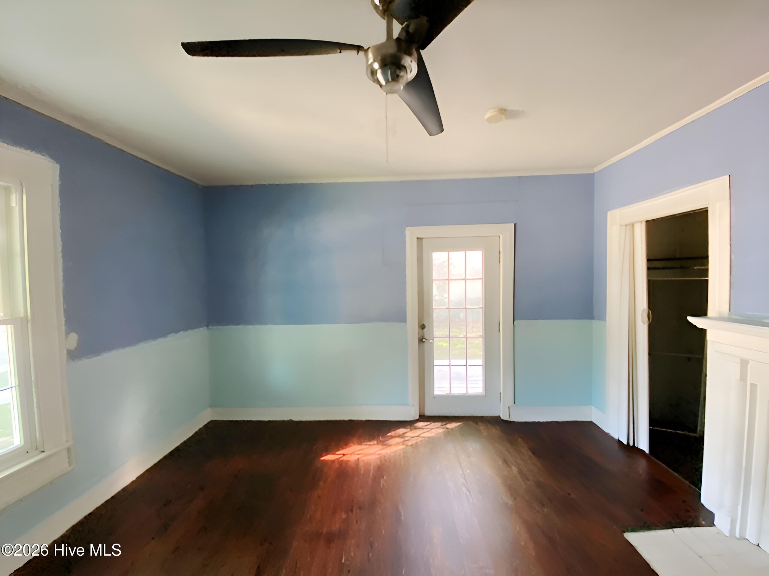 301 S Wilson Street Property Photo 37