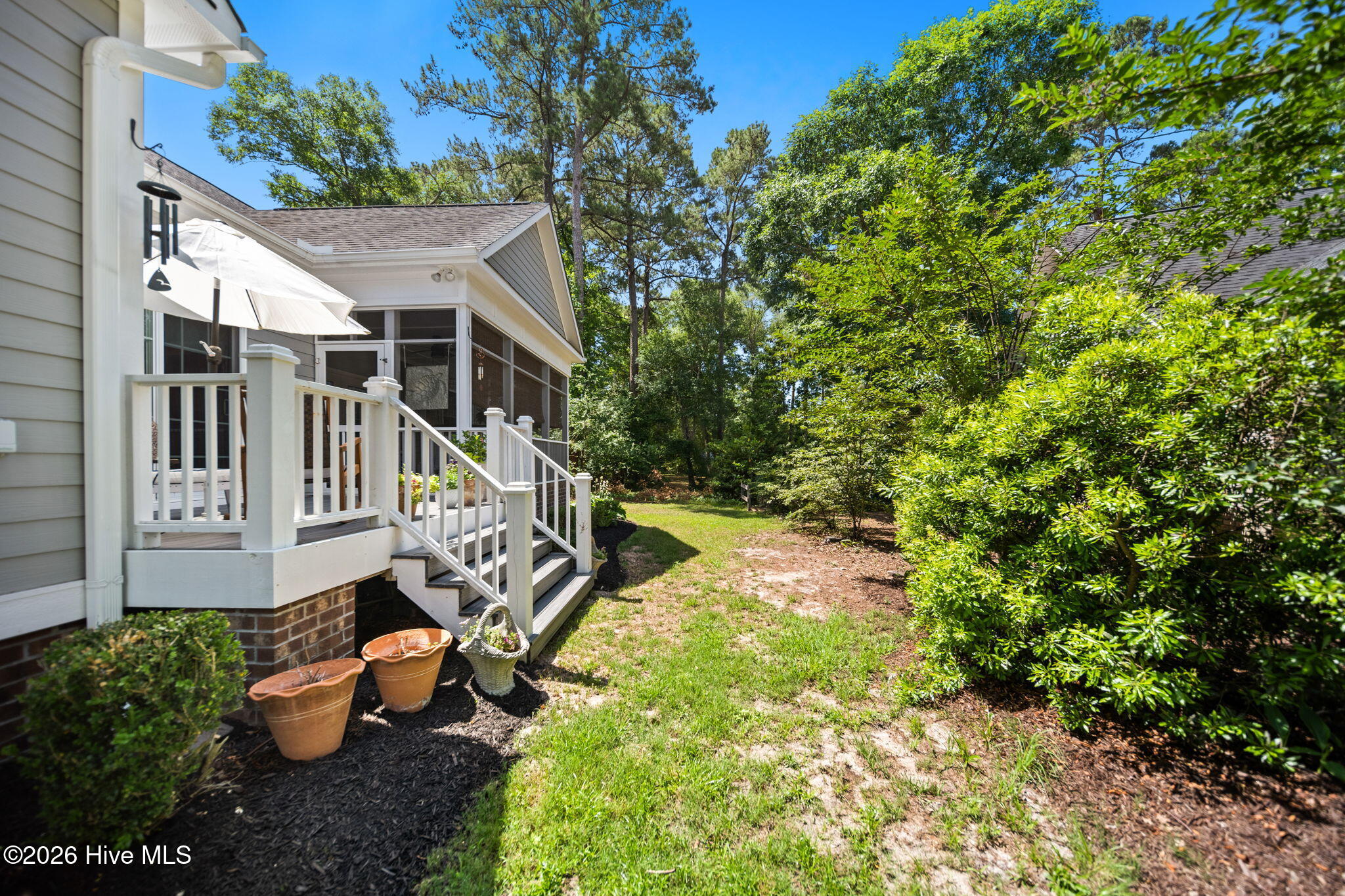 927 Green Pointe Drive Property Photo 35