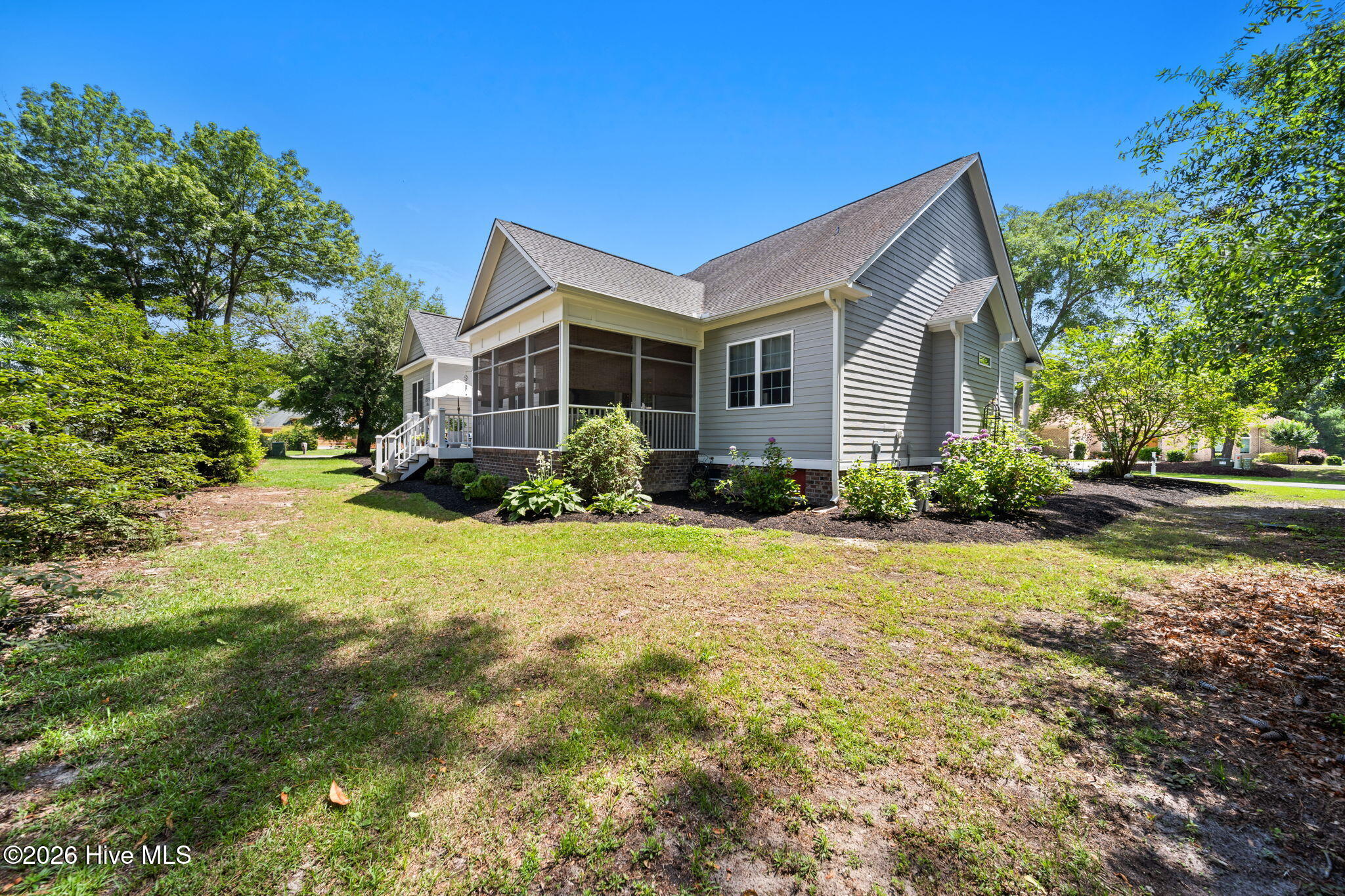 927 Green Pointe Drive Property Photo 54