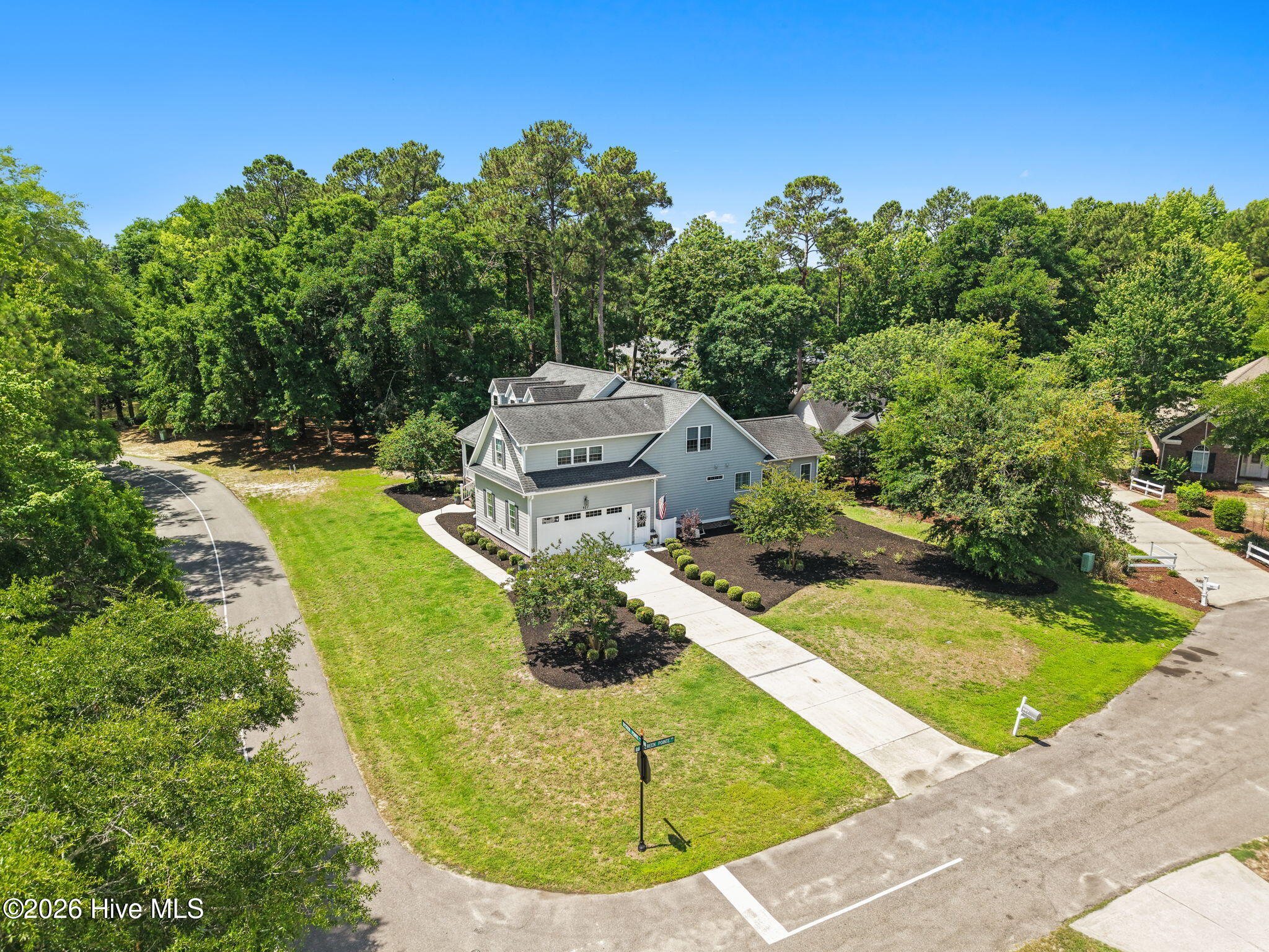 927 Green Pointe Drive Property Photo 70