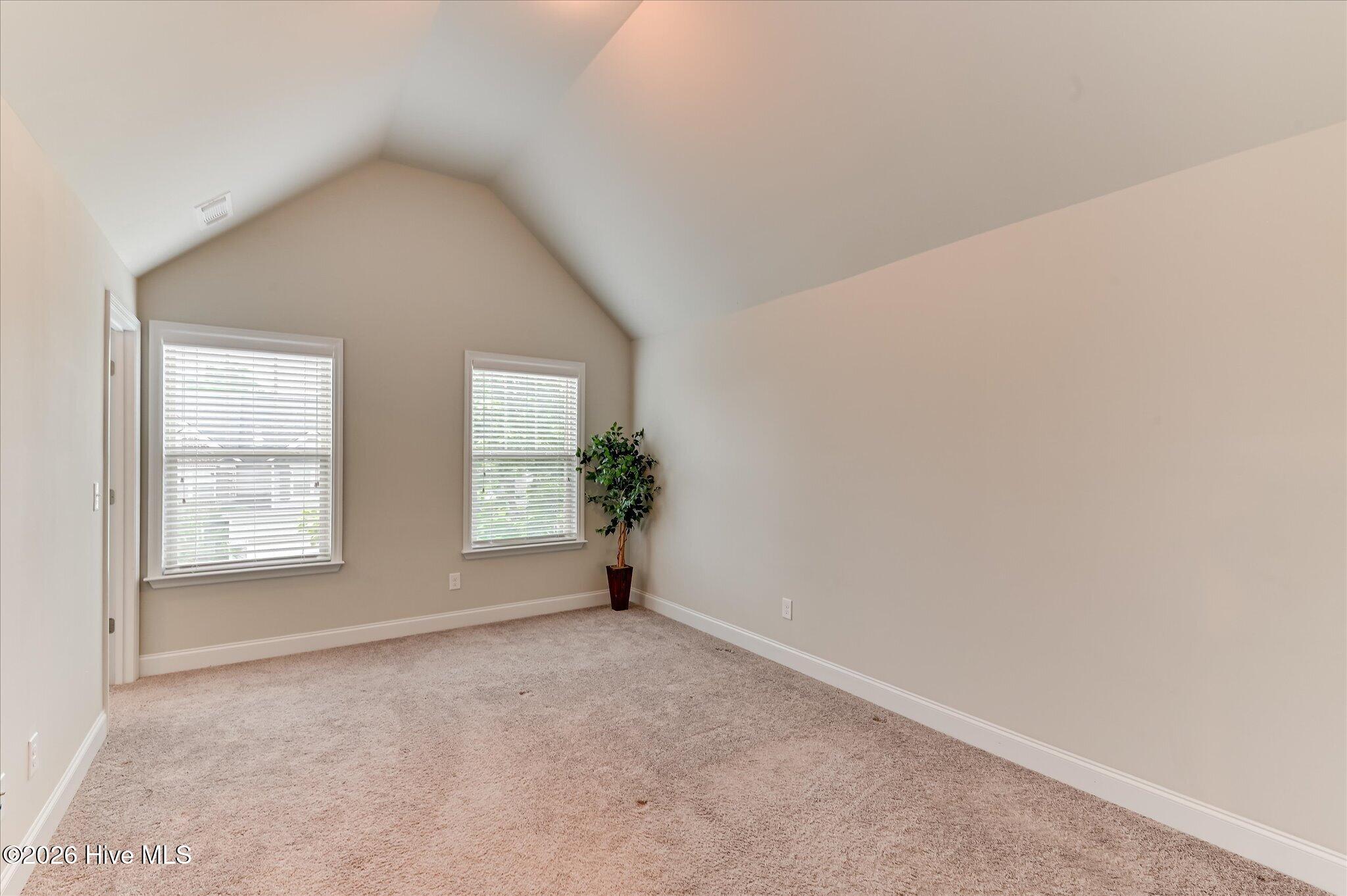 7111 Carrington Court Property Photo 32