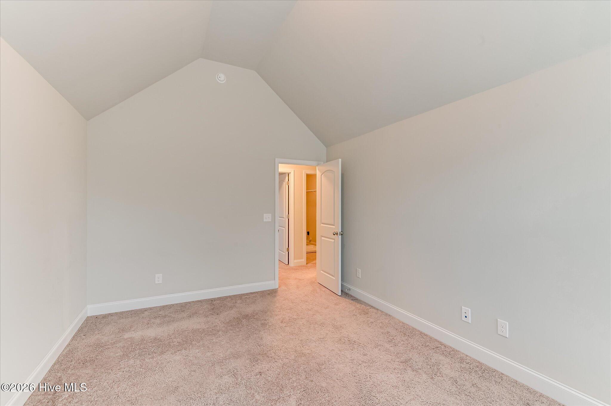7111 Carrington Court Property Photo 33
