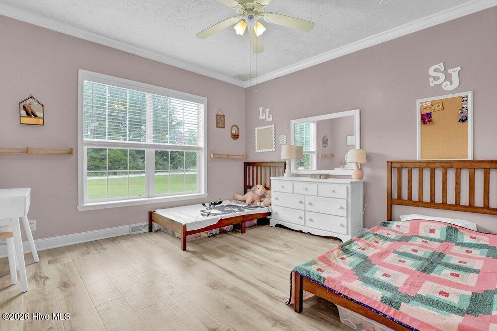 635 Cross Creek Drive Property Photo 19