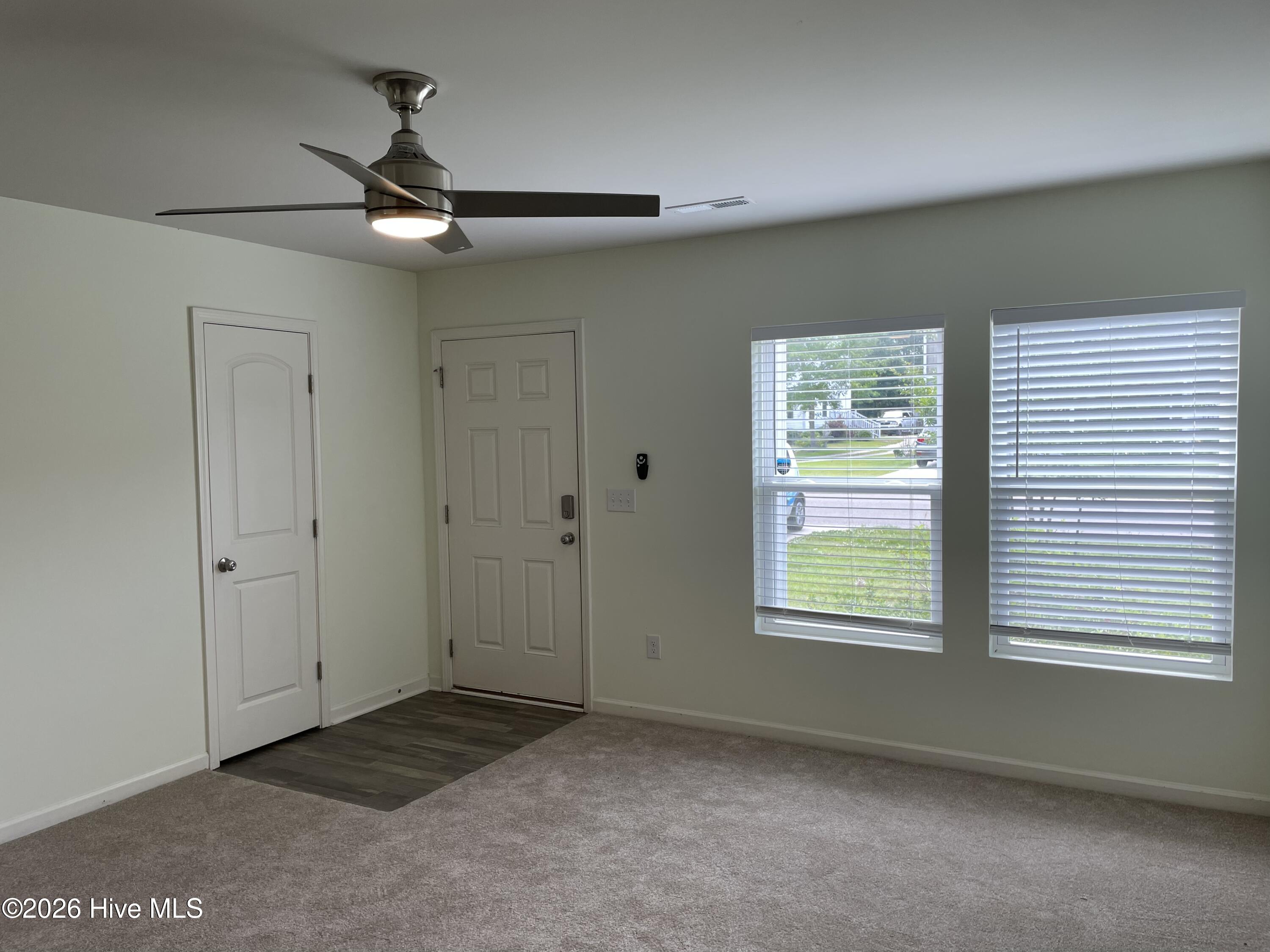 75 Shamrock Drive Sw Property Photo 3