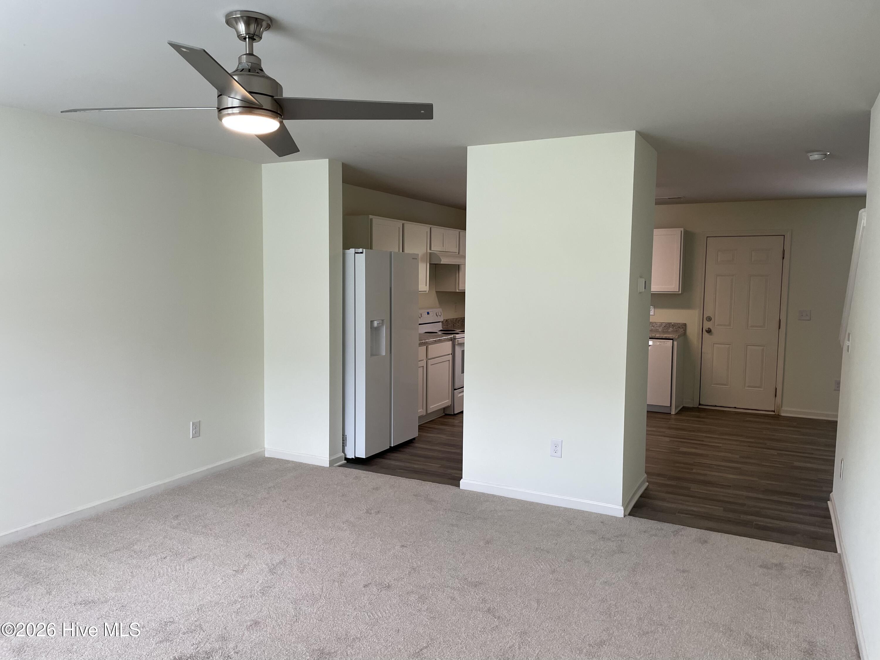 75 Shamrock Drive Sw Property Photo 4