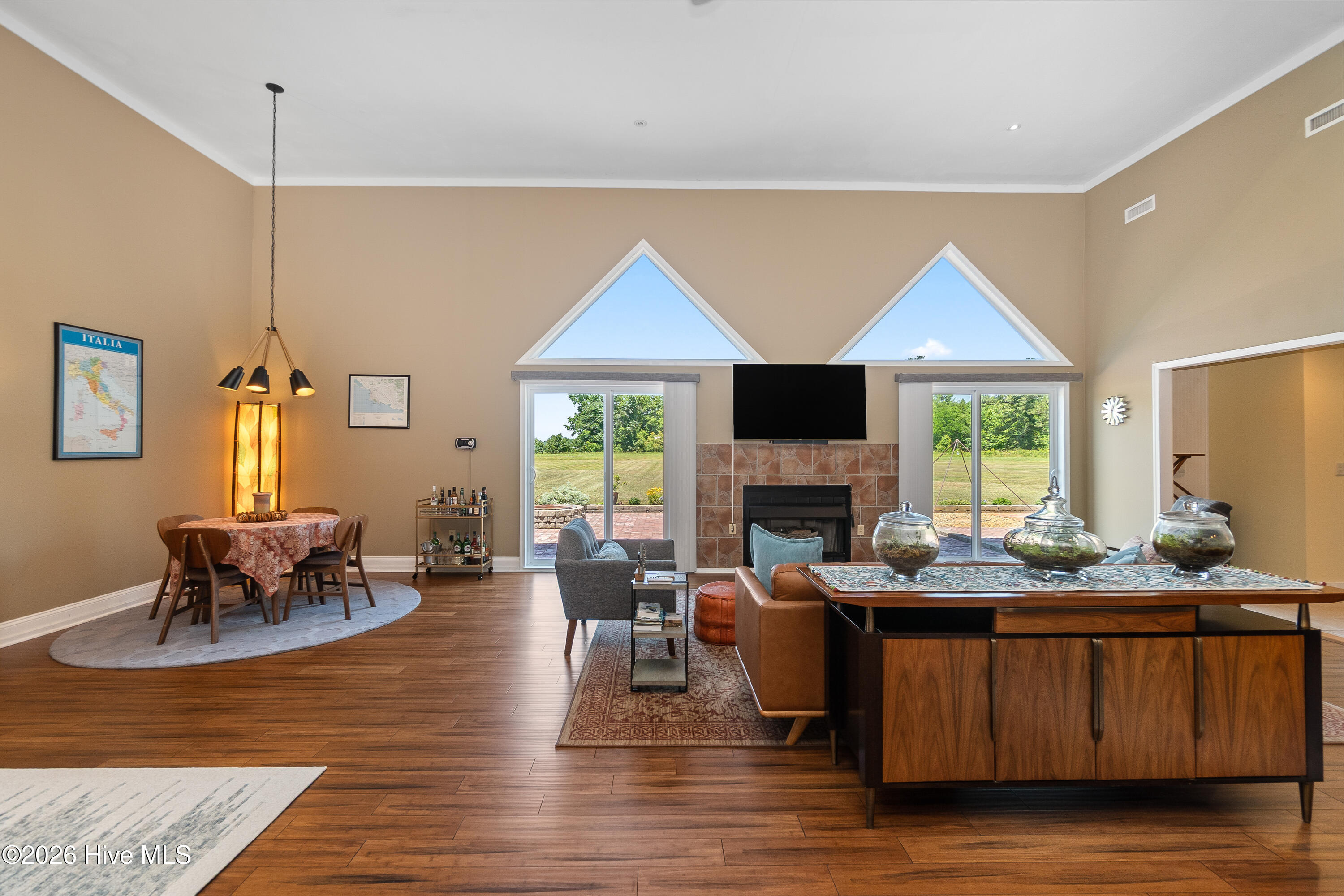 158 Blue Heron Boulevard Property Photo 8