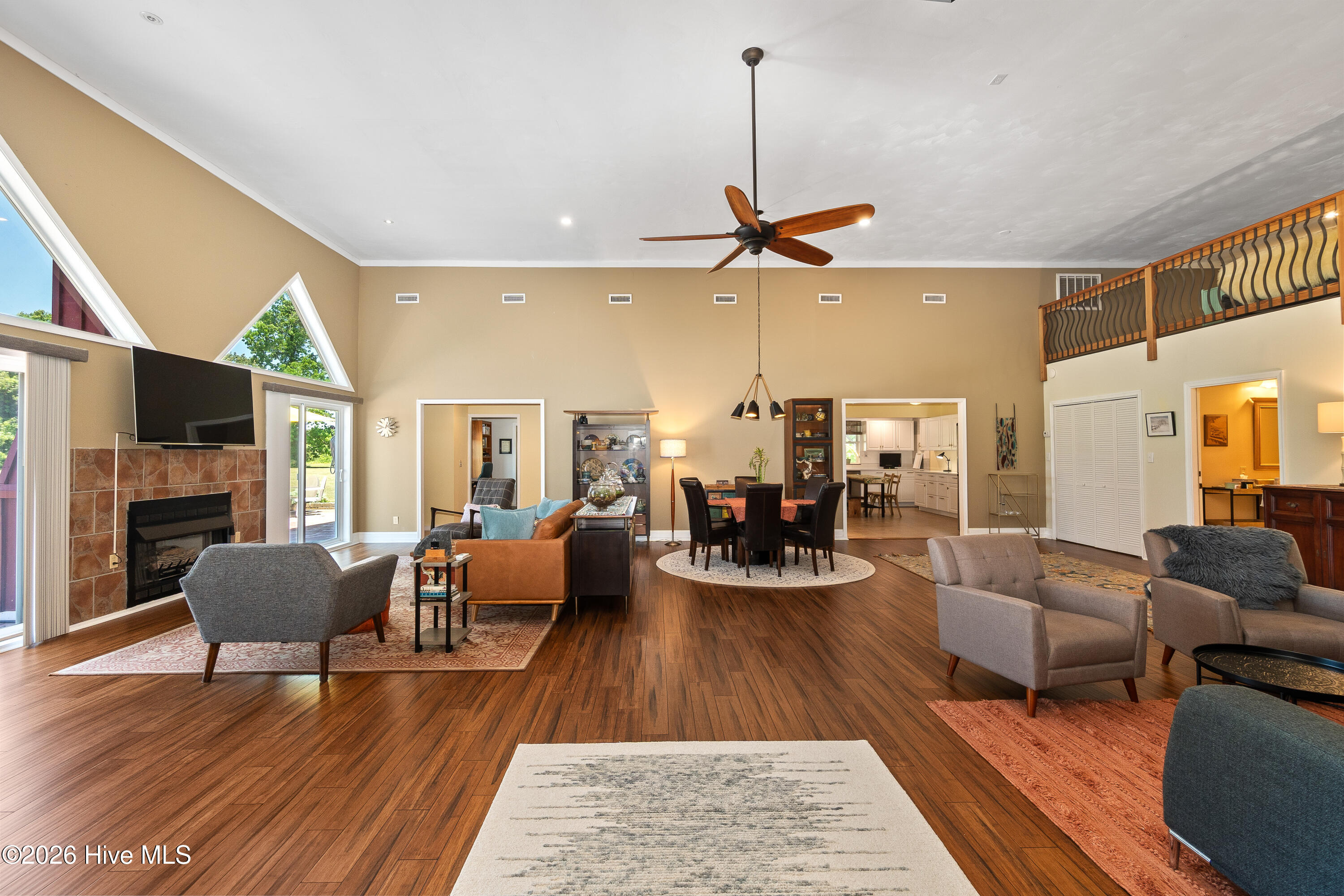 158 Blue Heron Boulevard Property Photo 10