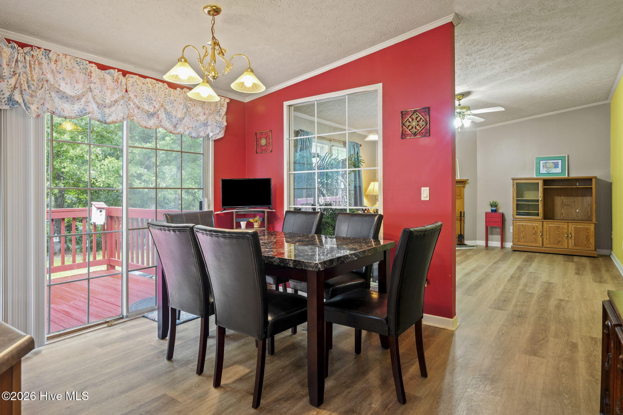 310 Macdonald Boulevard Property Photo 11