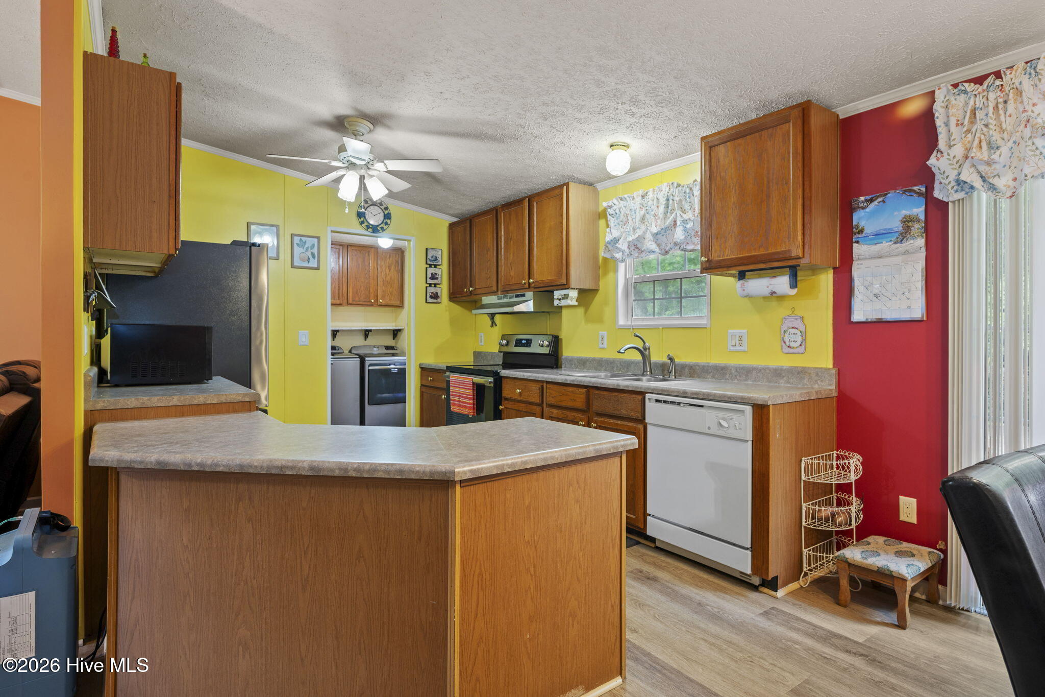 310 Macdonald Boulevard Property Photo 12