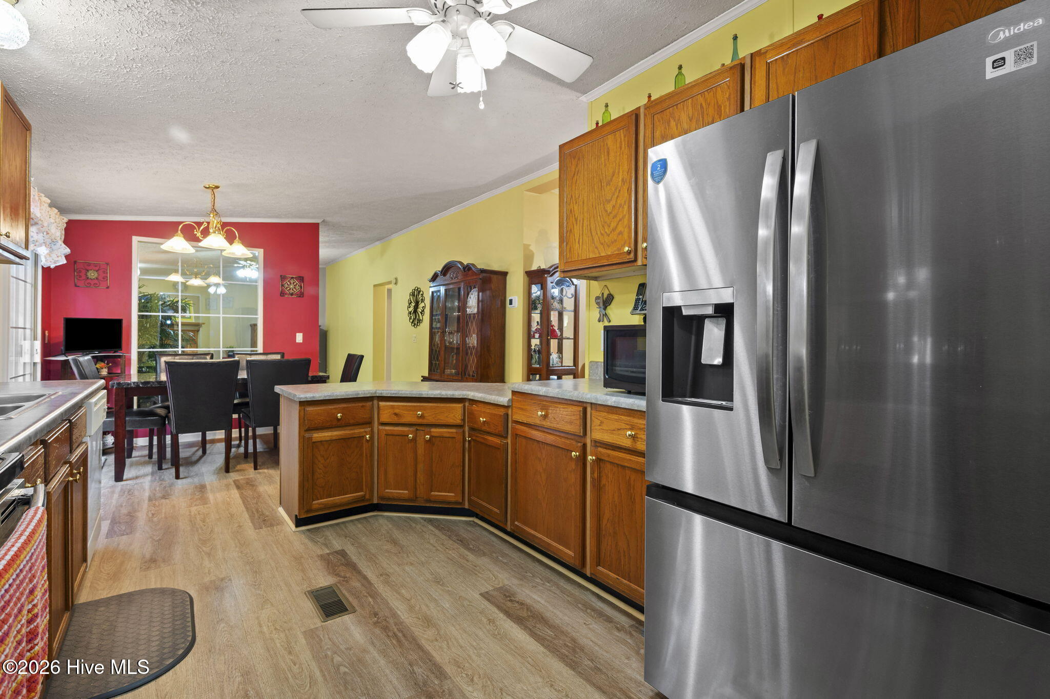 310 Macdonald Boulevard Property Photo 17