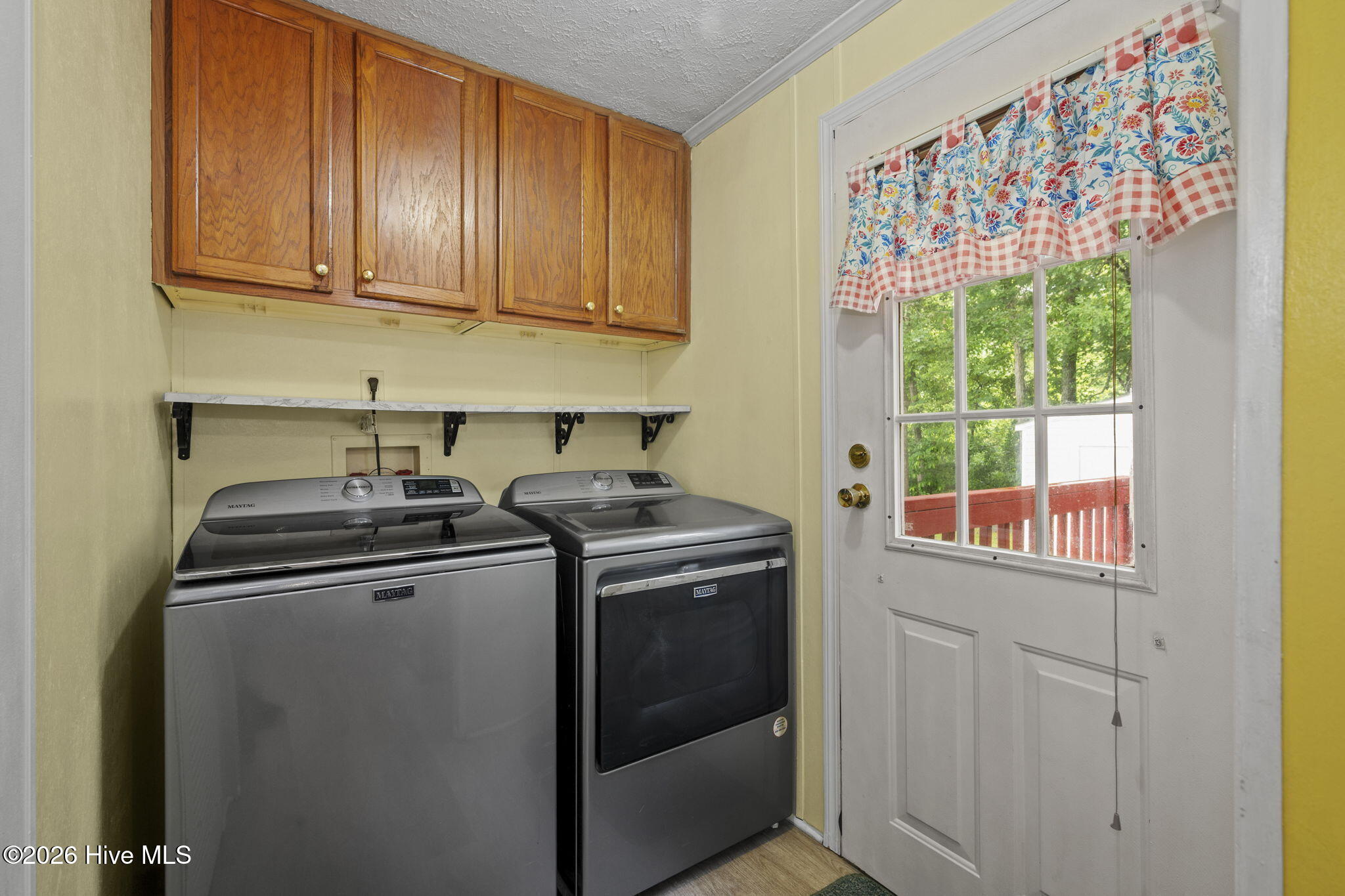 310 Macdonald Boulevard Property Photo 18