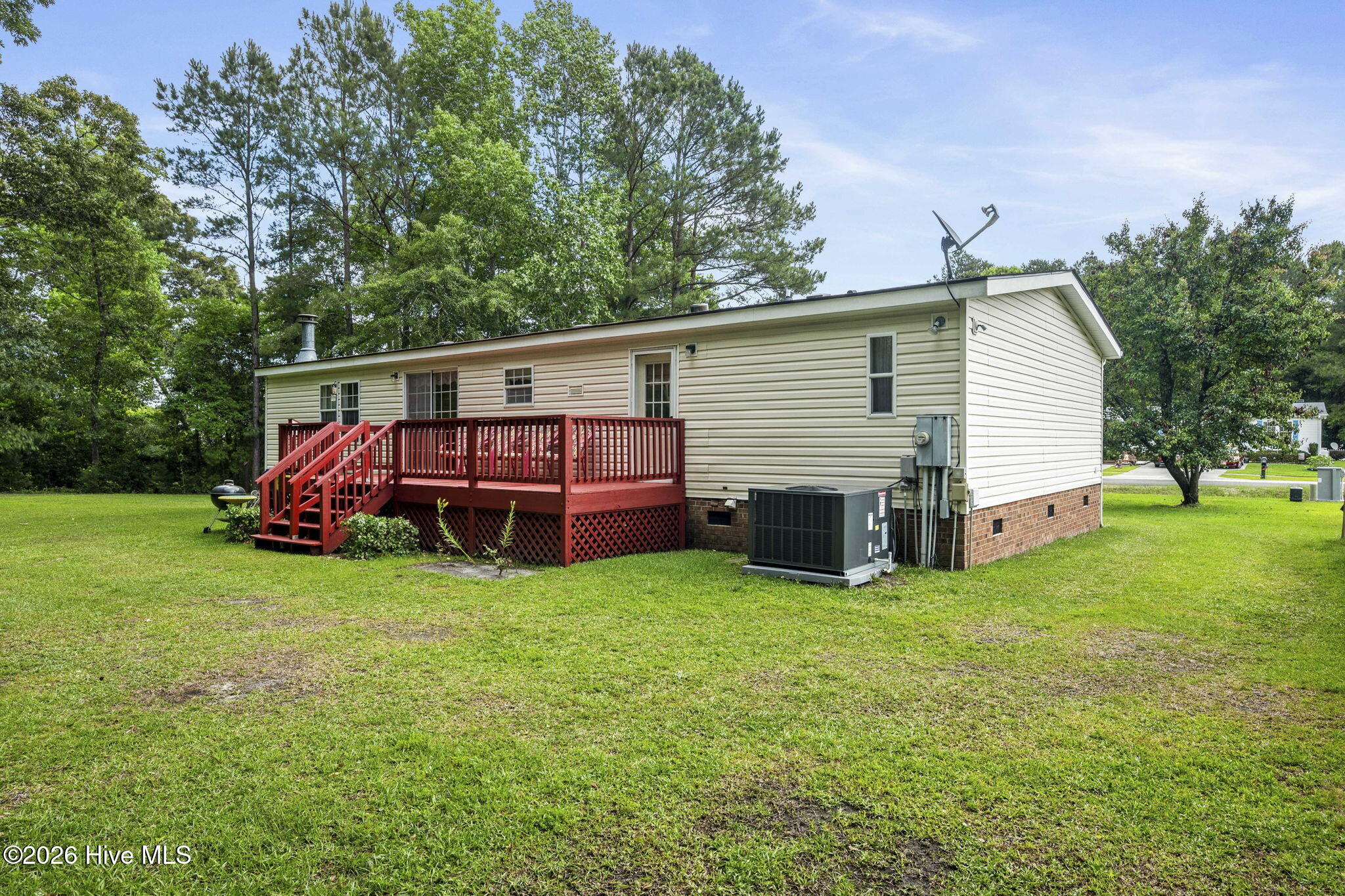 310 Macdonald Boulevard Property Photo 46