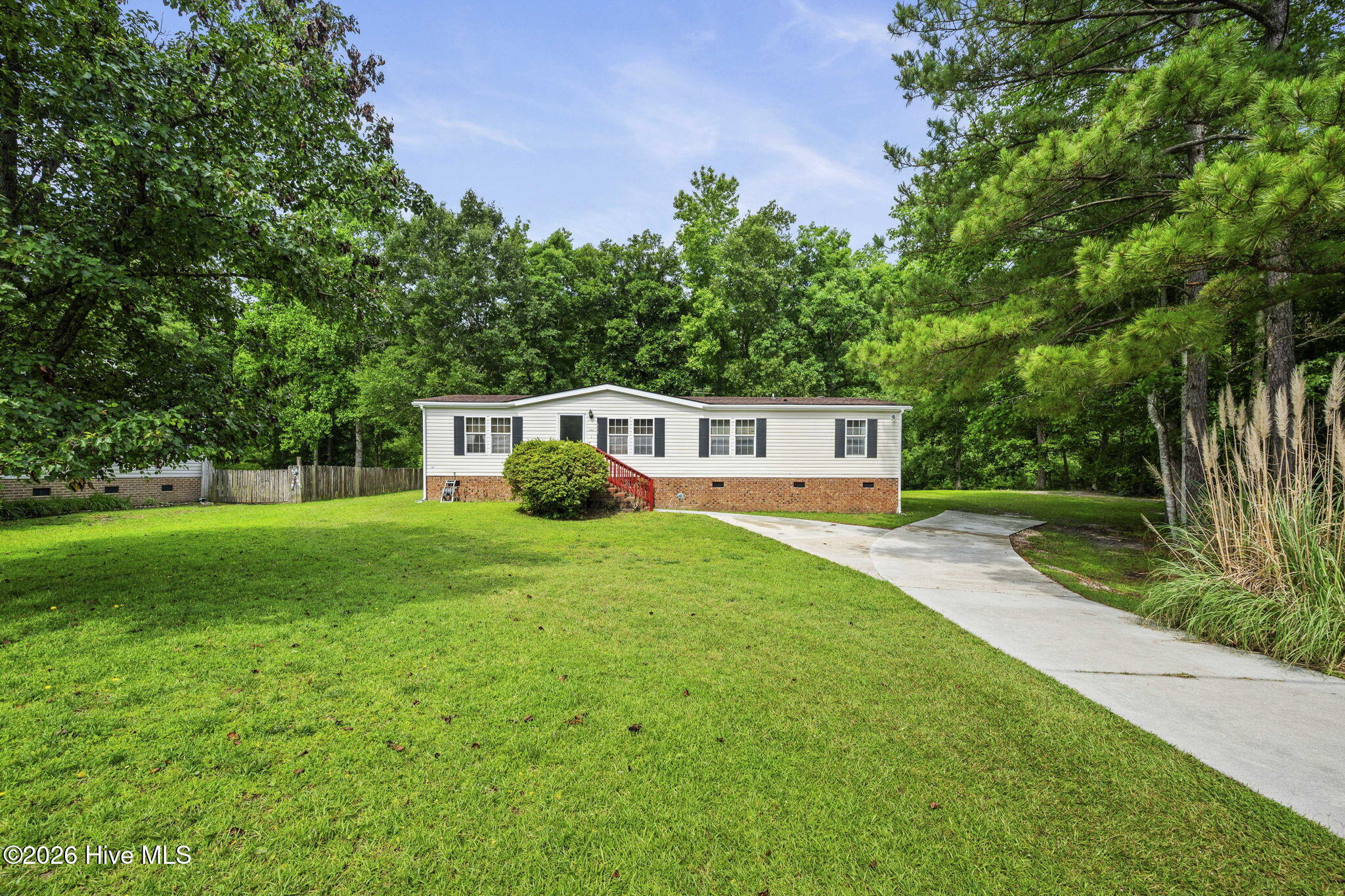 310 Macdonald Boulevard Property Photo 49