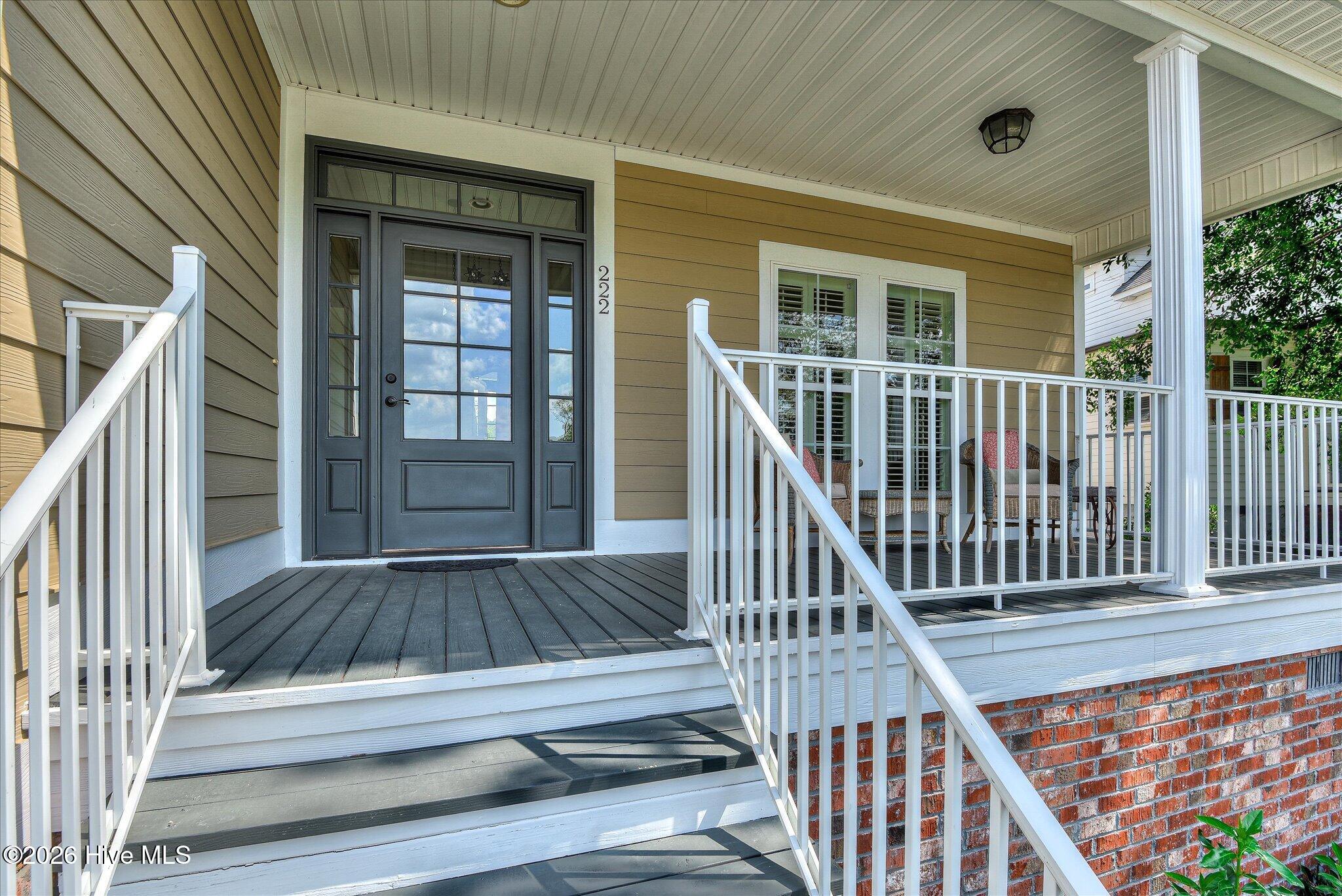 222 Devereux Drive Property Photo 8