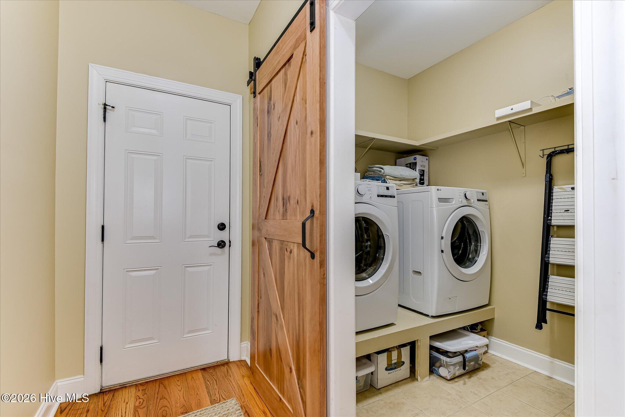 222 Devereux Drive Property Photo 30