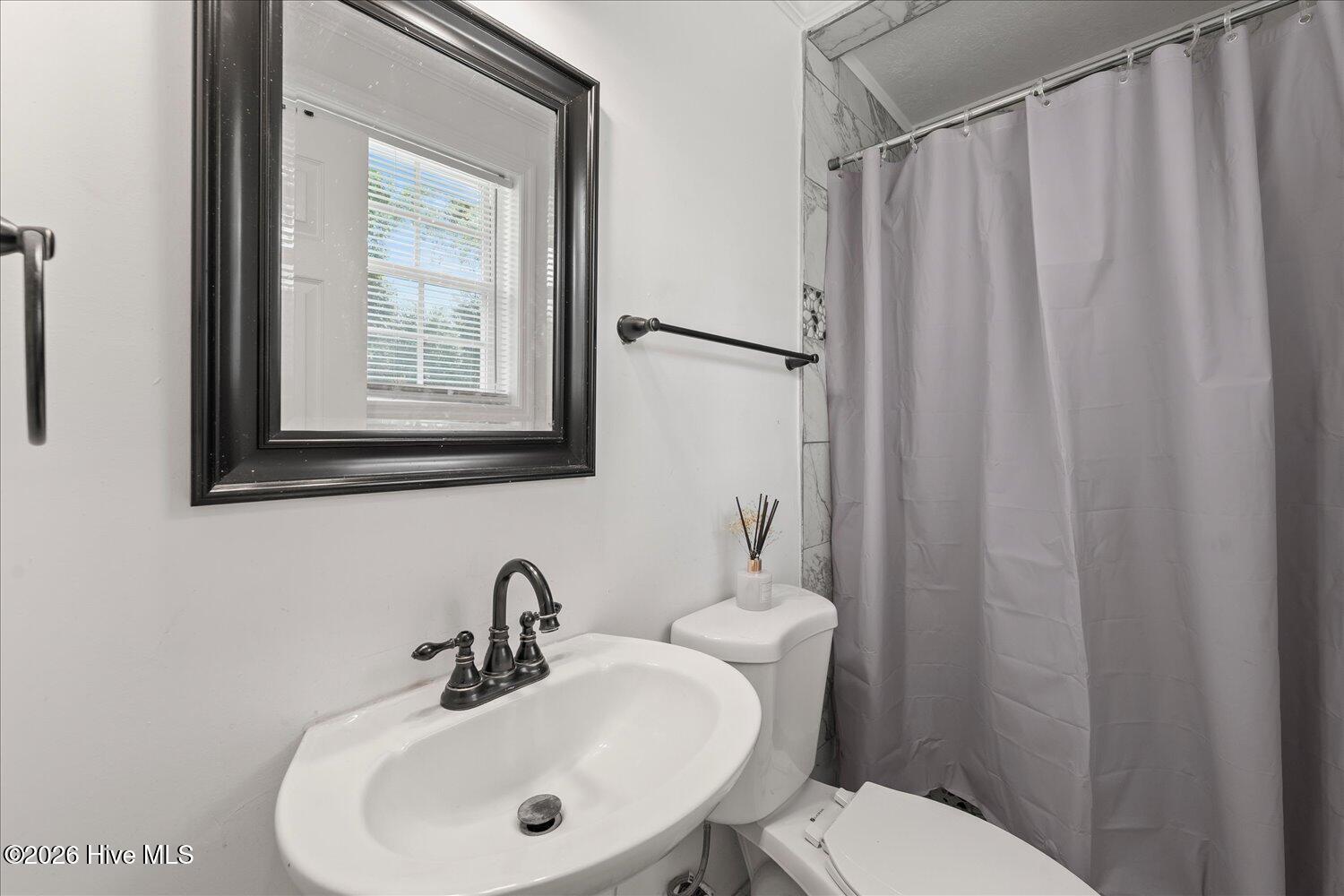 3342 Wedgewood Drive Property Photo 9