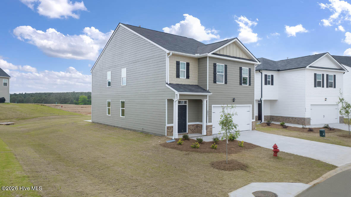 977 Captains Court Property Photo 3