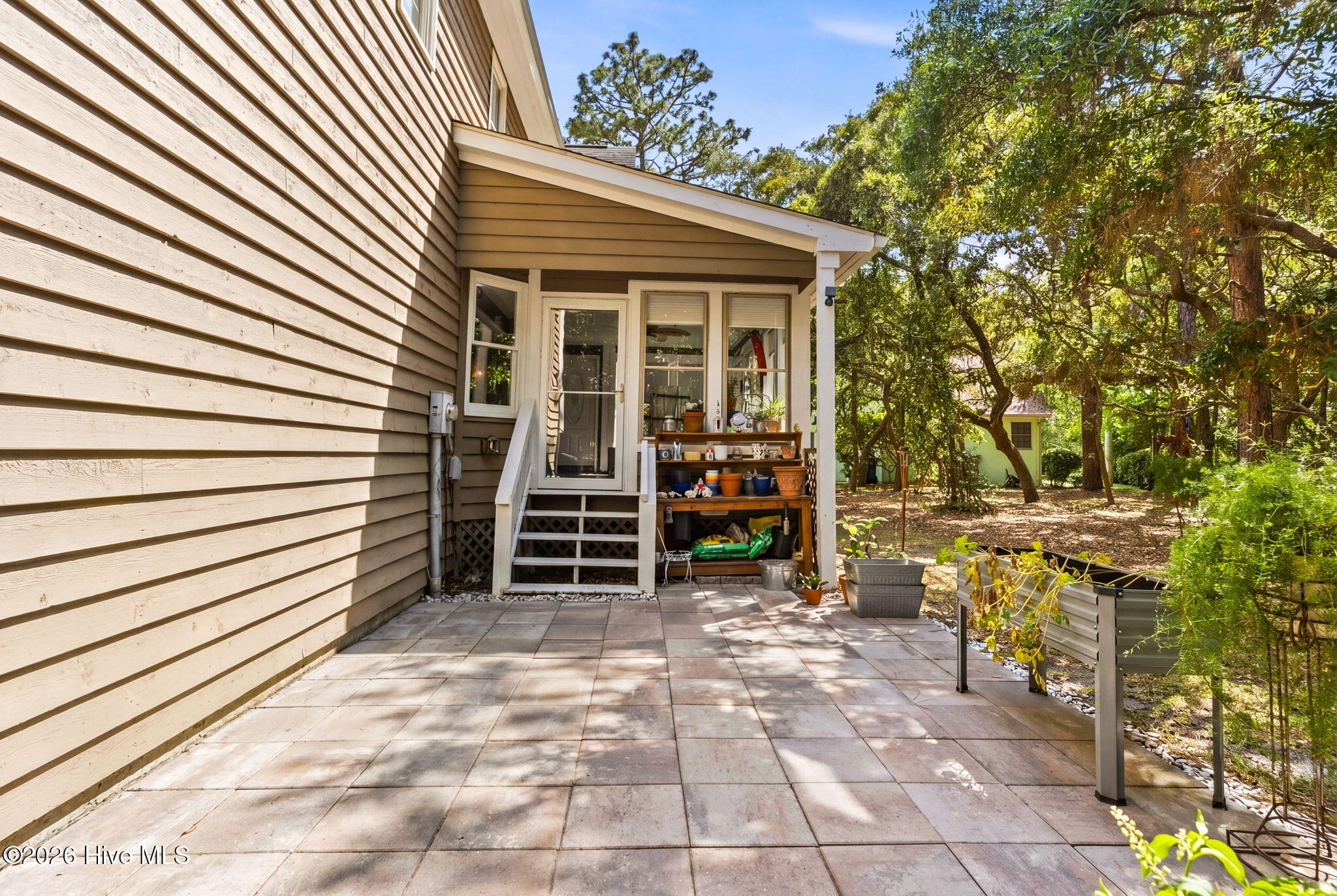 504 Periwinkle Way Property Photo 48
