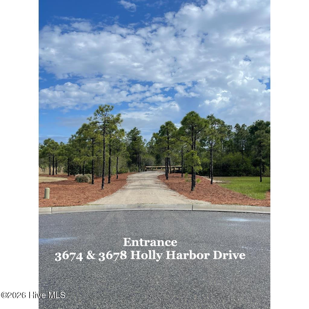 3678 Holly Harbor Drive Property Photo 4