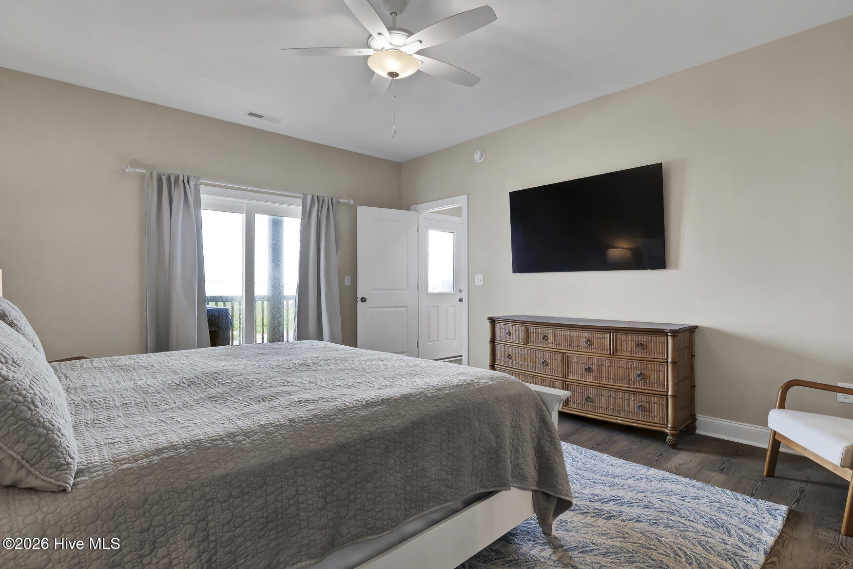 1111 New River Inlet Road Property Photo 34