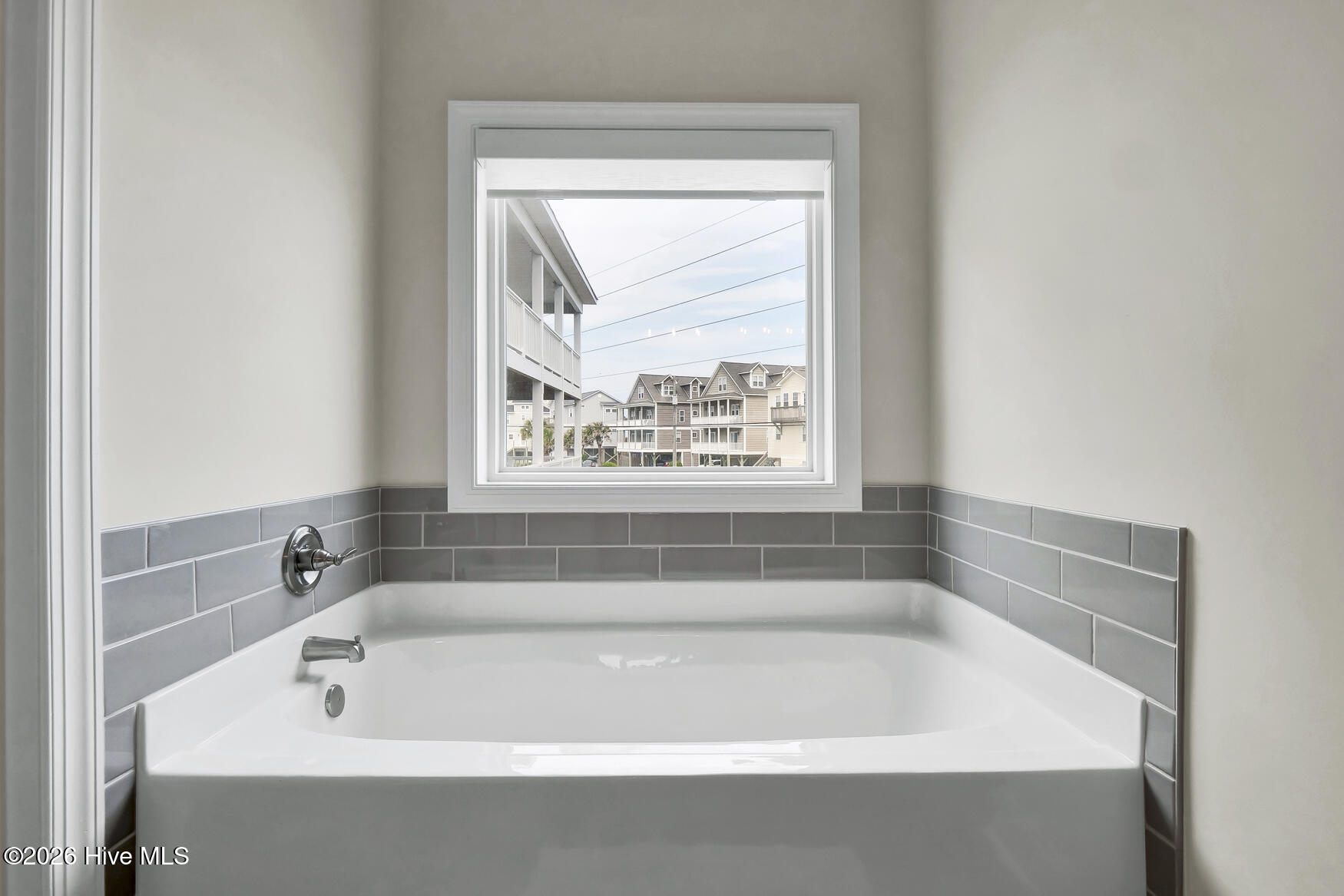 1111 New River Inlet Road Property Photo 38