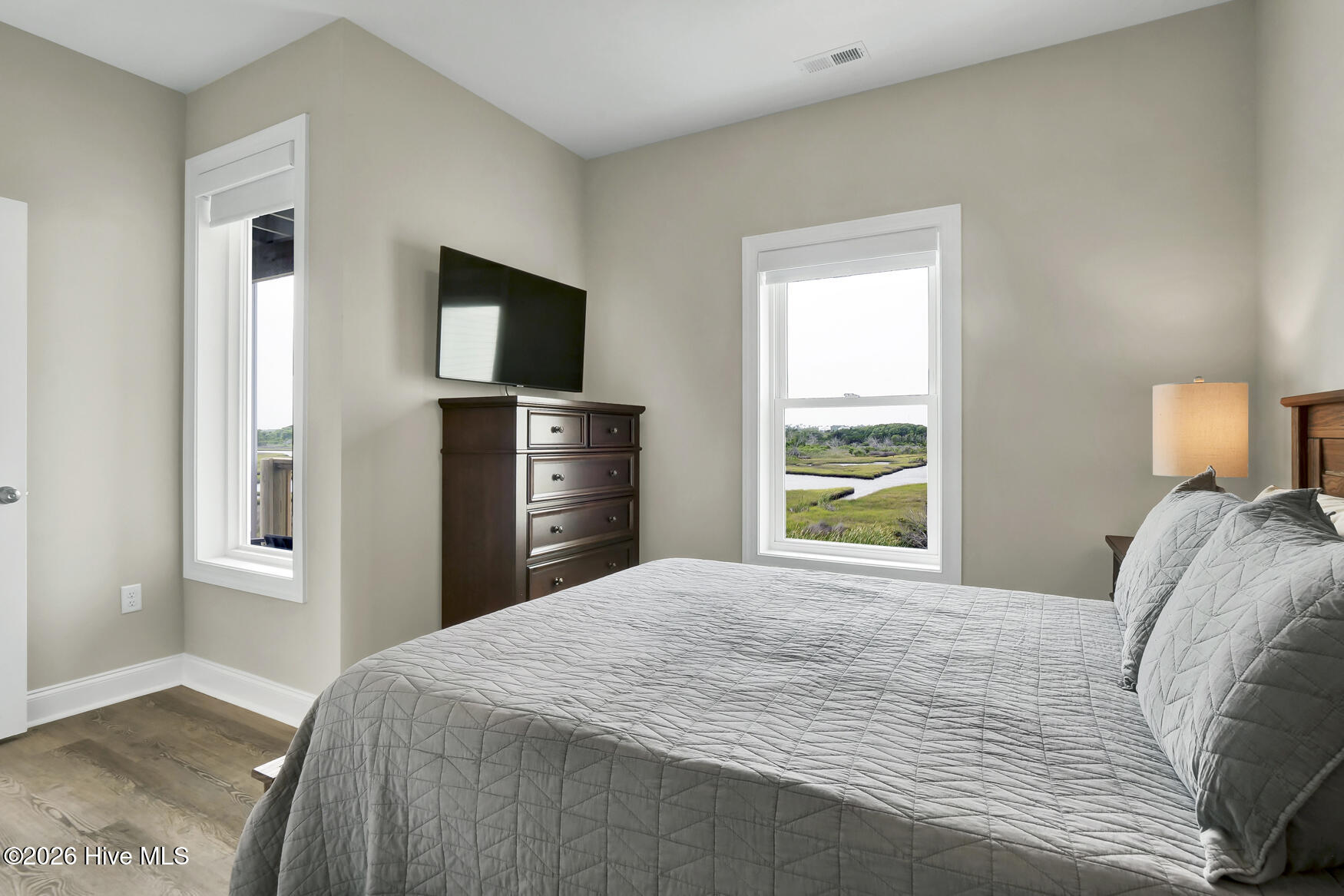 1111 New River Inlet Road Property Photo 56