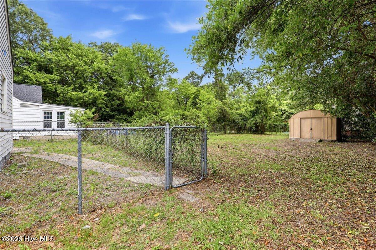 1313 Maple Street Property Photo 23