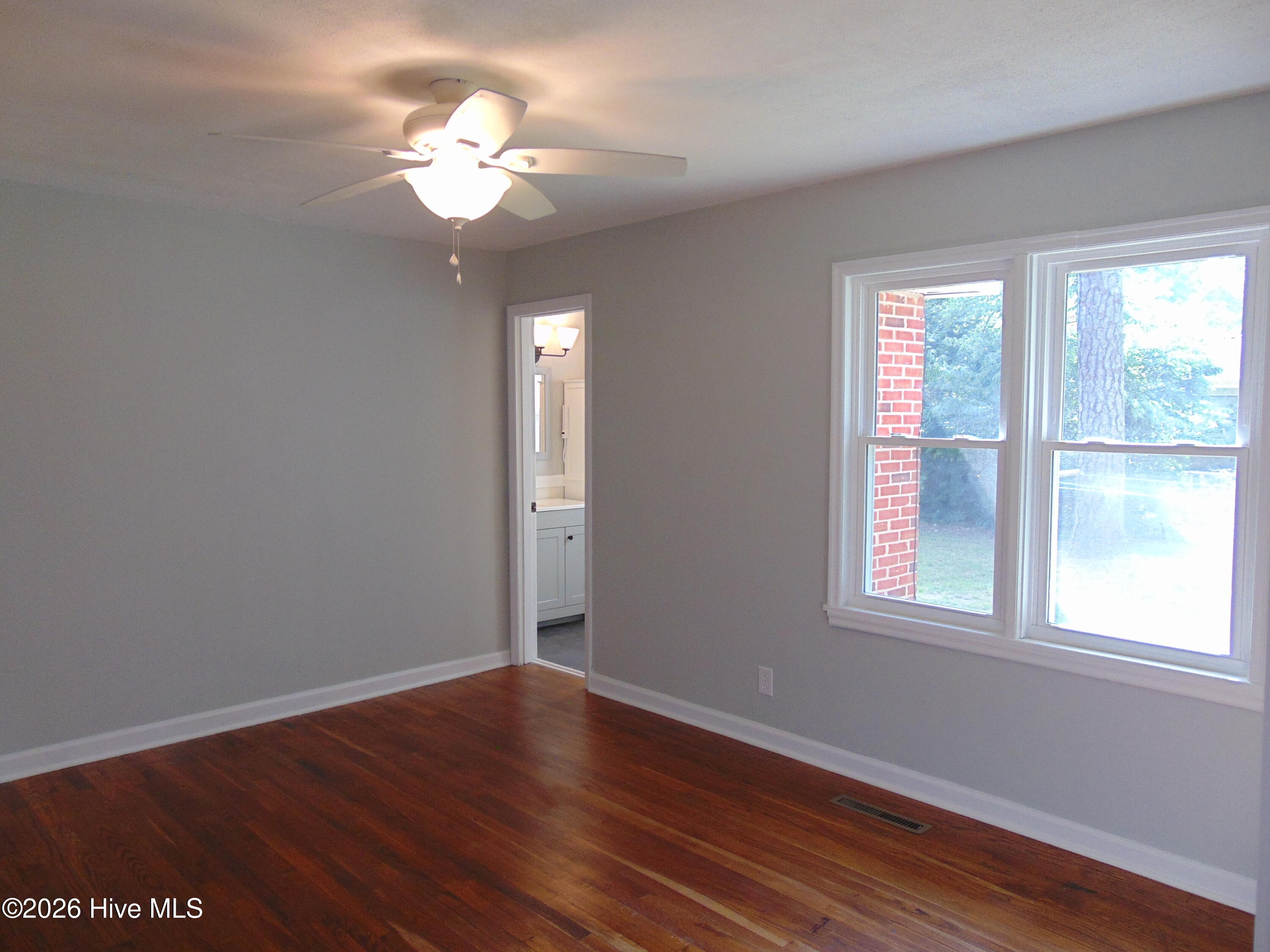 300 Oakdale Road Property Photo 17
