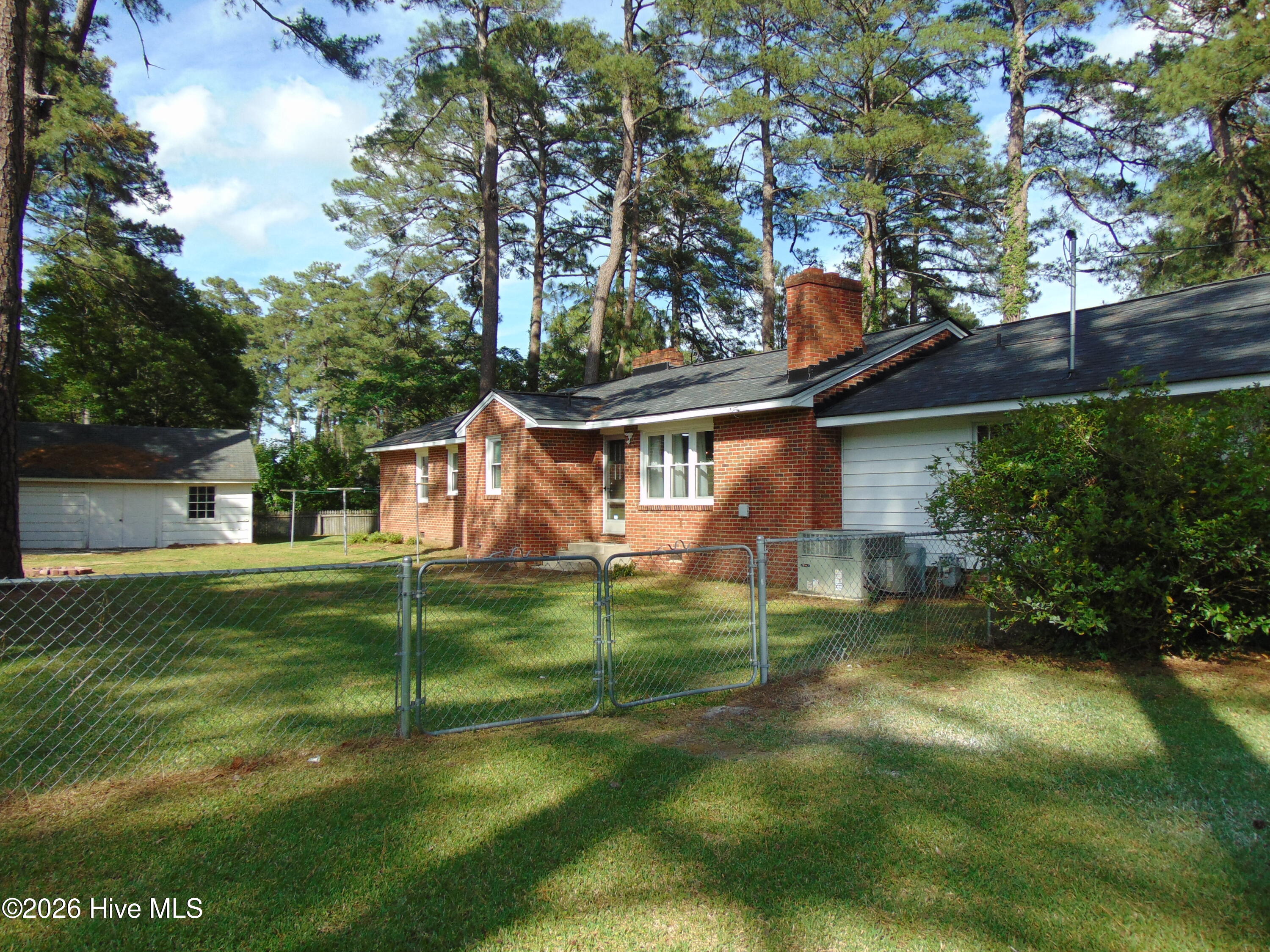 300 Oakdale Road Property Photo 33